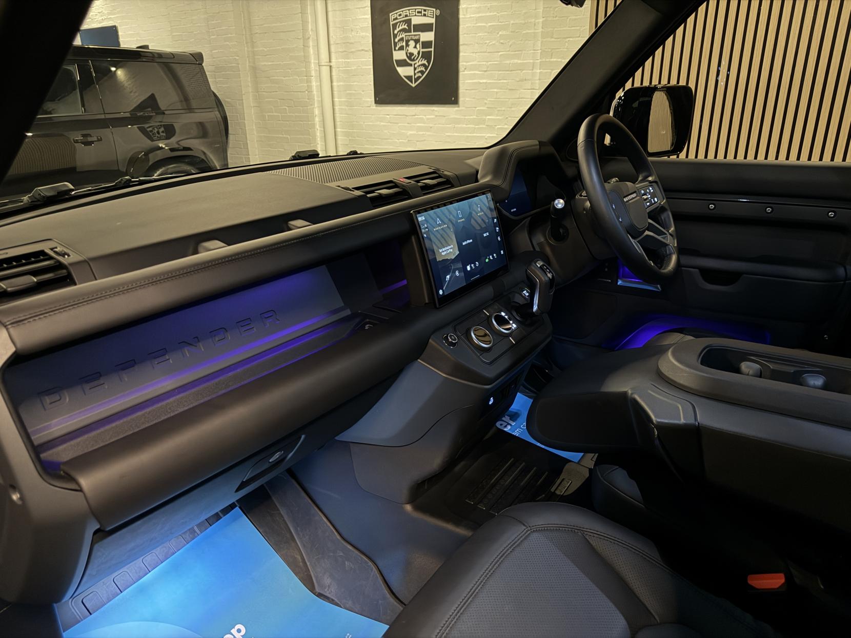 Land Rover Defender 110 3.0 D350 MHEV X-Dynamic HSE Hard Top SUV 5dr Diesel Auto 4WD MWB Euro 6 (s/s) (350 ps)