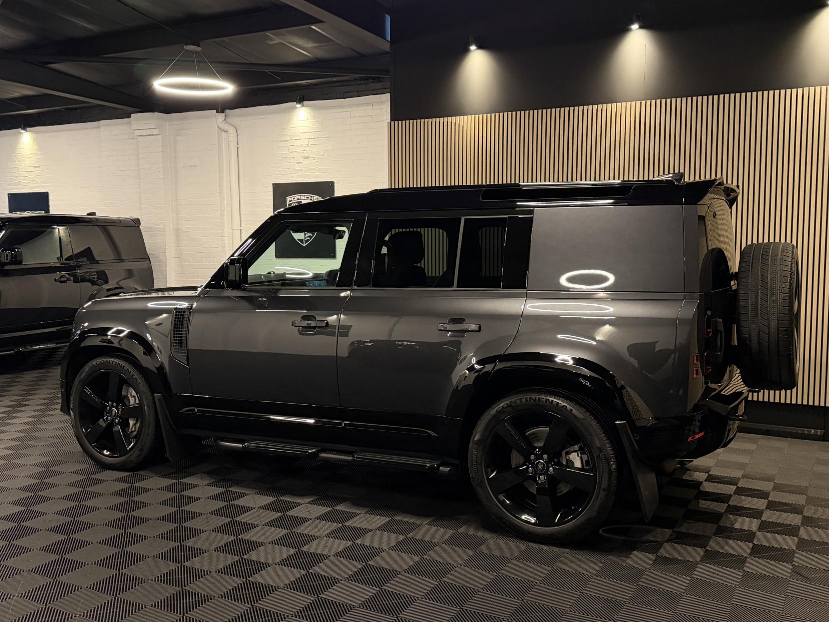 Land Rover Defender 110 3.0 D350 MHEV X-Dynamic HSE Hard Top SUV 5dr Diesel Auto 4WD MWB Euro 6 (s/s) (350 ps)