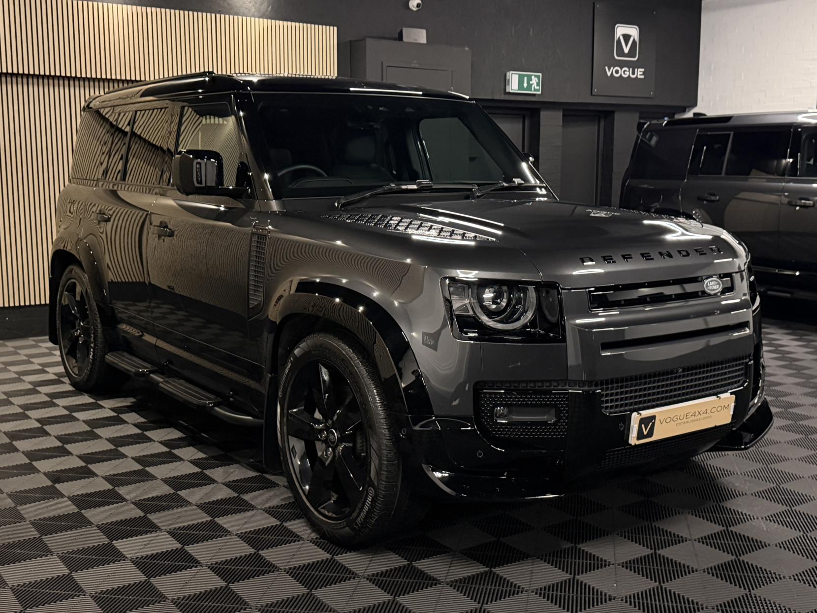 Land Rover Defender 110 3.0 D350 MHEV X-Dynamic HSE Hard Top SUV 5dr Diesel Auto 4WD MWB Euro 6 (s/s) (350 ps)