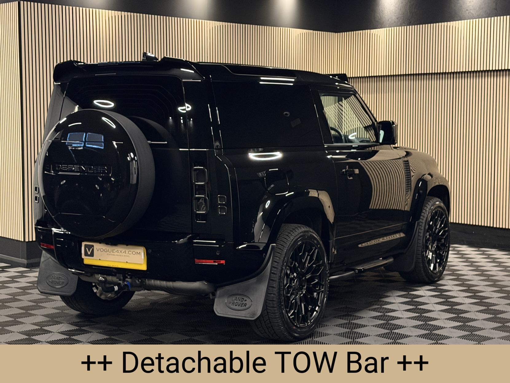 Land Rover Defender 90 3.0 D250 MHEV S Hard Top SUV 3dr Diesel Auto 4WD SWB Euro 6 (s/s) (249 ps)