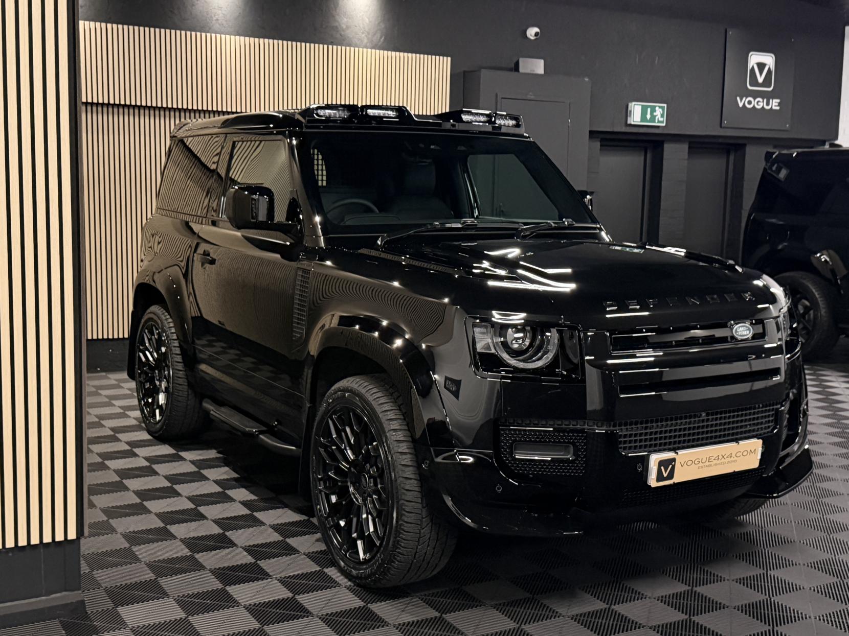 Land Rover Defender 90 3.0 D250 MHEV S Hard Top SUV 3dr Diesel Auto 4WD SWB Euro 6 (s/s) (249 ps)