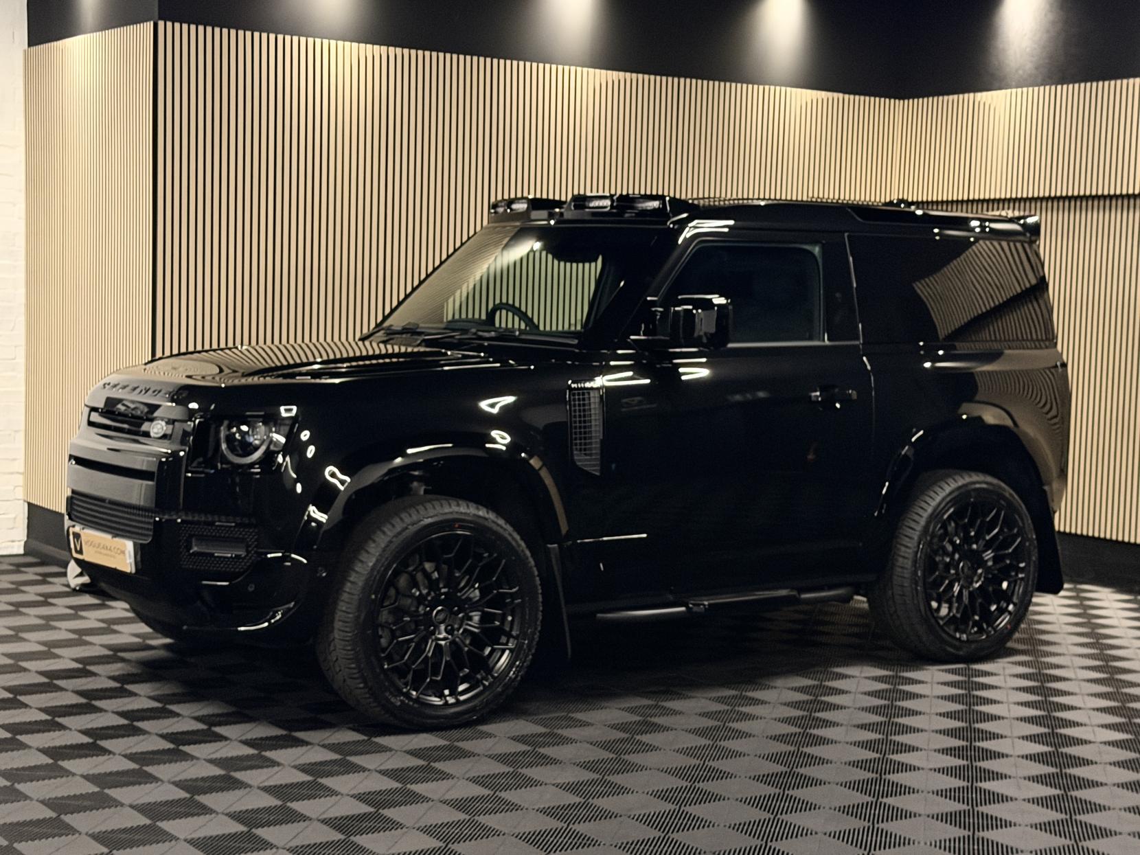 Land Rover Defender 90 3.0 D250 MHEV S Hard Top SUV 3dr Diesel Auto 4WD SWB Euro 6 (s/s) (249 ps)