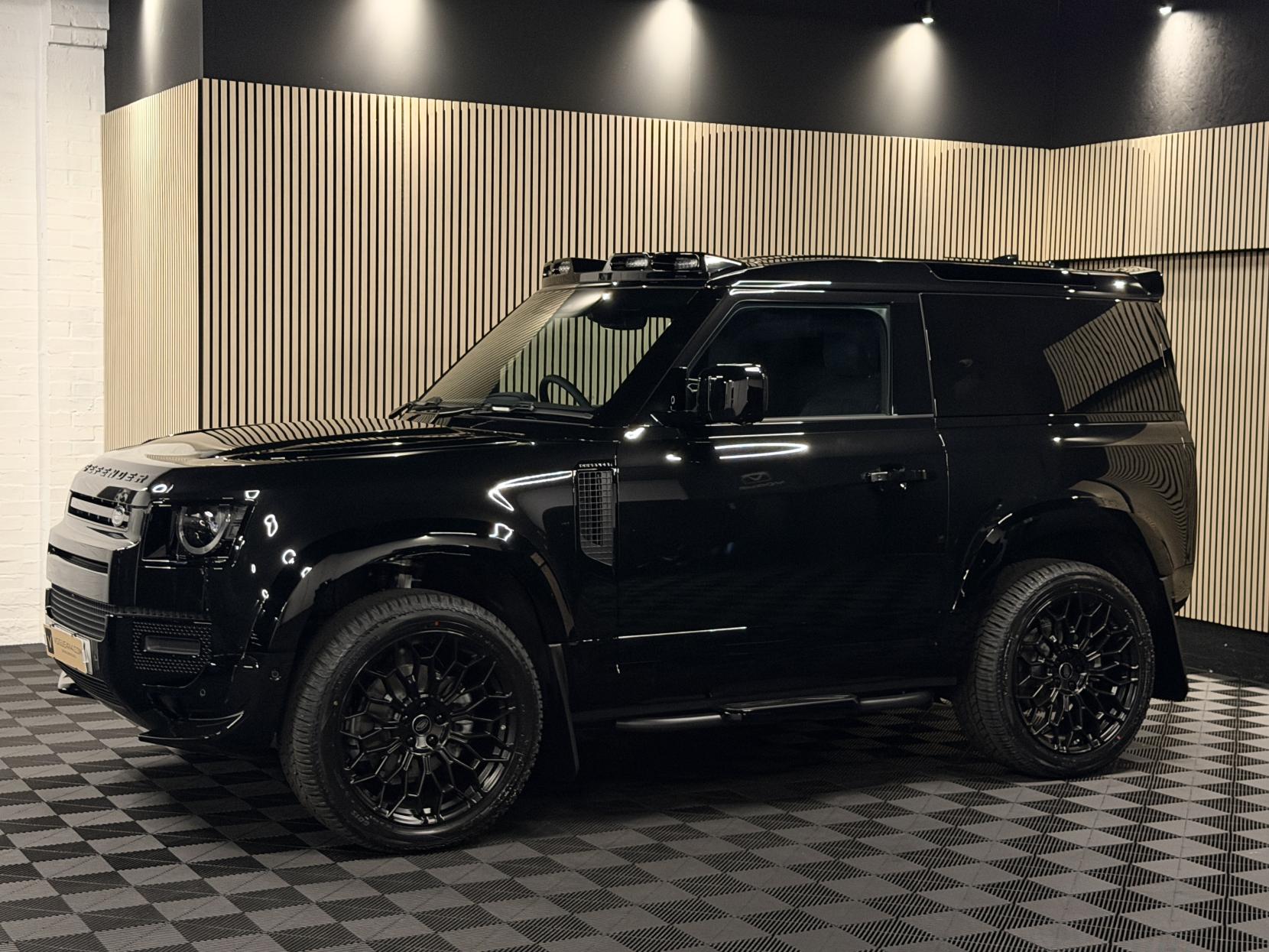 Land Rover Defender 90 3.0 D250 MHEV S Hard Top SUV 3dr Diesel Auto 4WD SWB Euro 6 (s/s) (249 ps)
