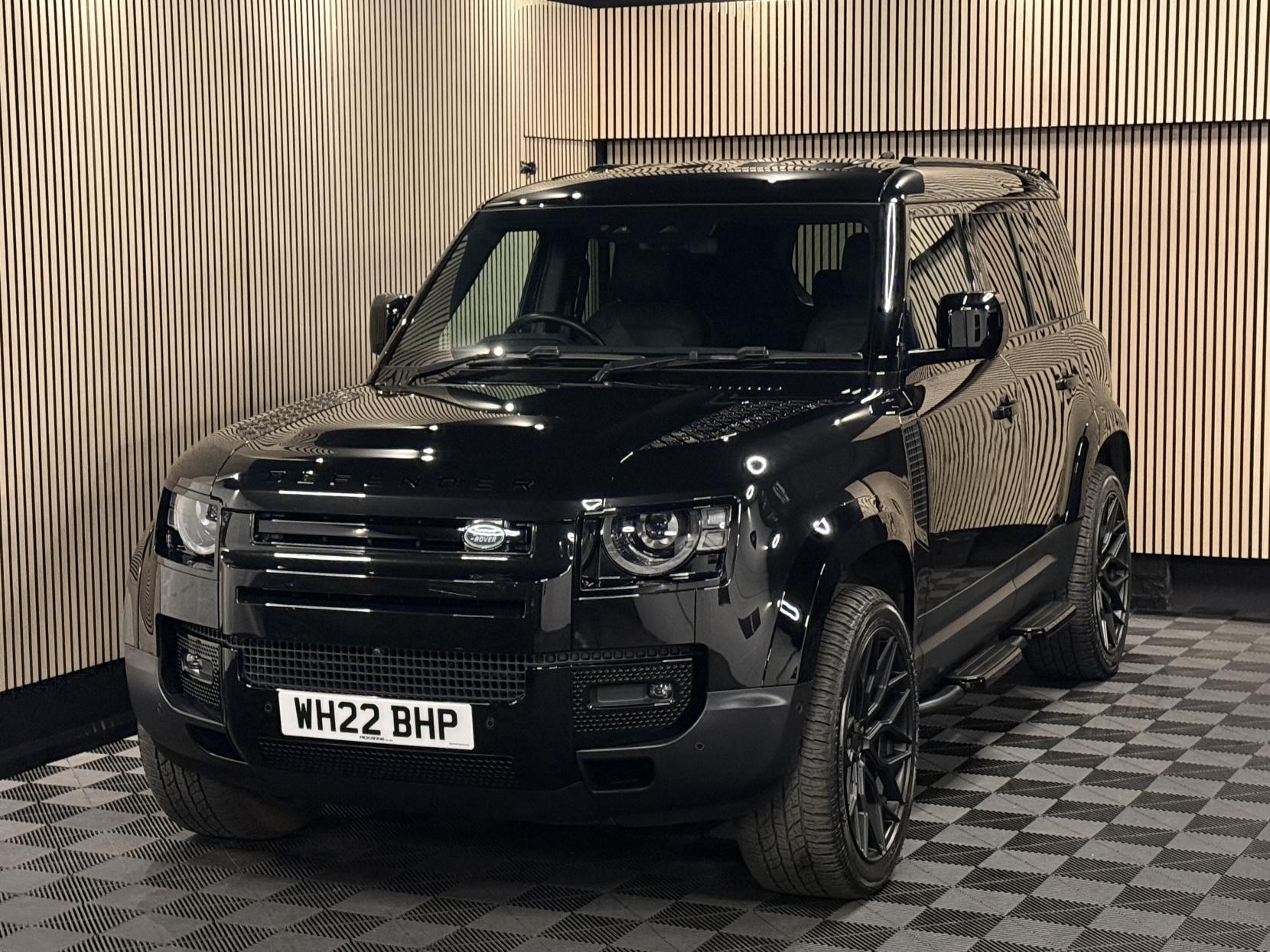 Land Rover Defender 110 3.0 D250 MHEV SE Hard Top SUV 5dr Diesel Auto 4WD MWB Euro 6 (s/s) (250 ps)