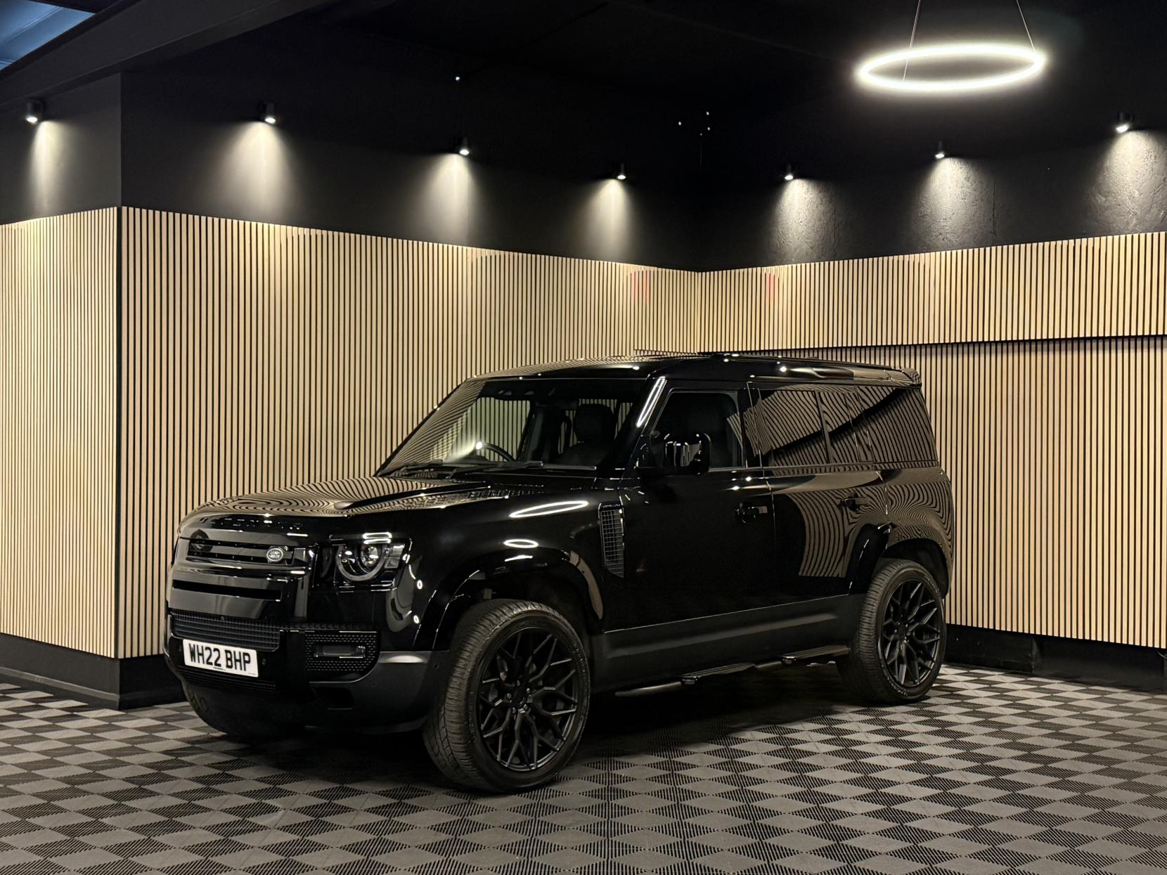 Land Rover Defender 110 3.0 D250 MHEV SE Hard Top SUV 5dr Diesel Auto 4WD MWB Euro 6 (s/s) (250 ps)