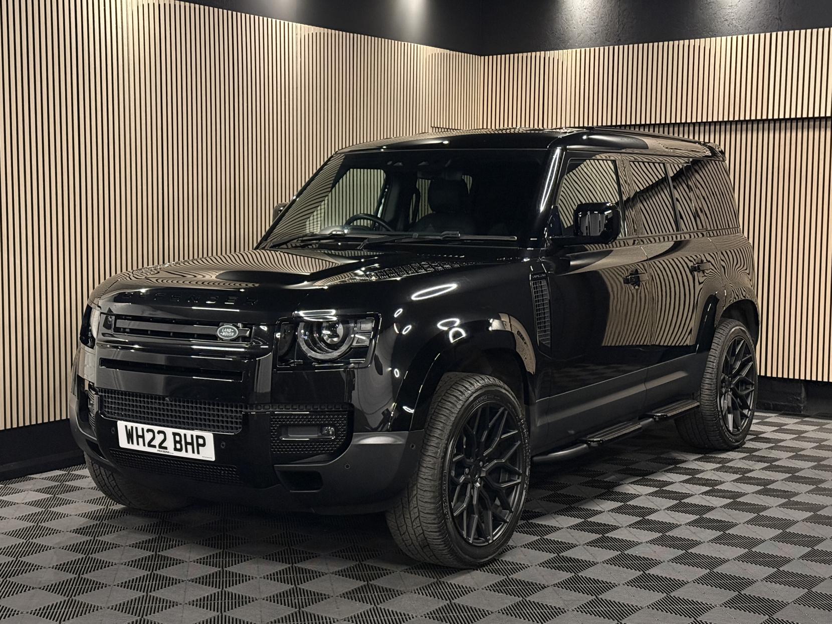 Land Rover Defender 110 3.0 D250 MHEV SE Hard Top SUV 5dr Diesel Auto 4WD MWB Euro 6 (s/s) (250 ps)