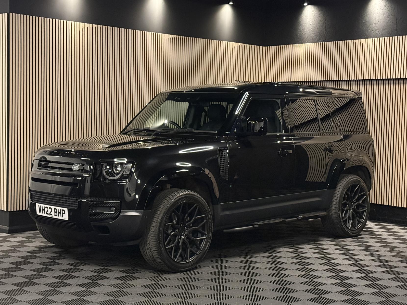Land Rover Defender 110 3.0 D250 MHEV SE Hard Top SUV 5dr Diesel Auto 4WD MWB Euro 6 (s/s) (250 ps)