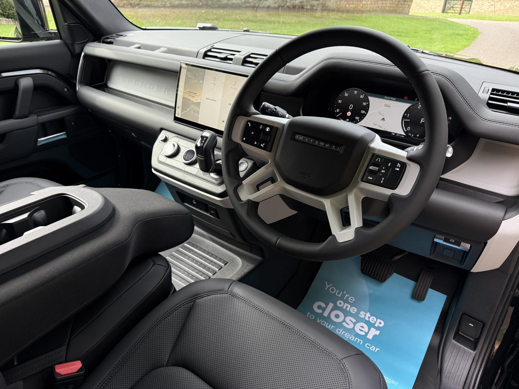 Land Rover Defender 90 3.0 D250 MHEV S Hard Top SUV 3dr Diesel Auto 4WD SWB Euro 6 (s/s) (249 ps)