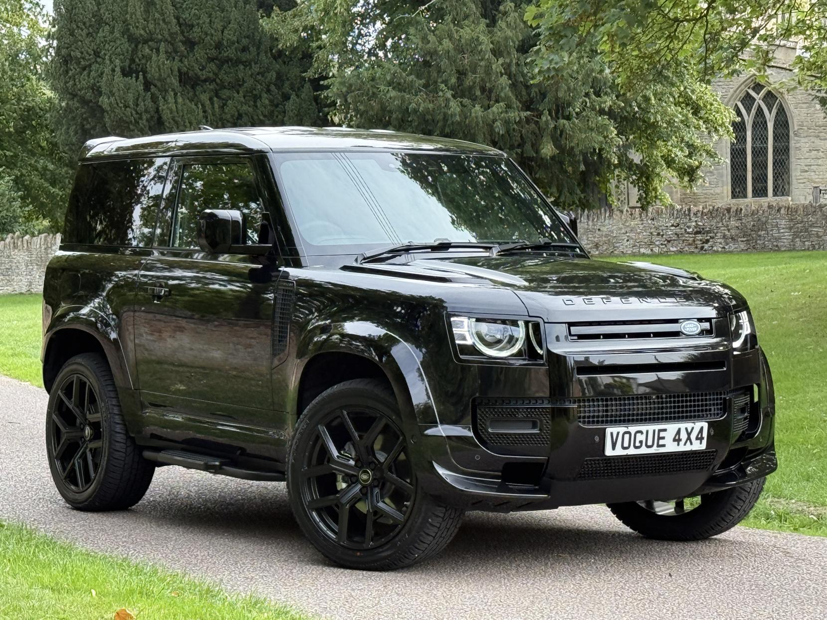 Land Rover Defender 90 3.0 D250 MHEV S Hard Top SUV 3dr Diesel Auto 4WD SWB Euro 6 (s/s) (249 ps)
