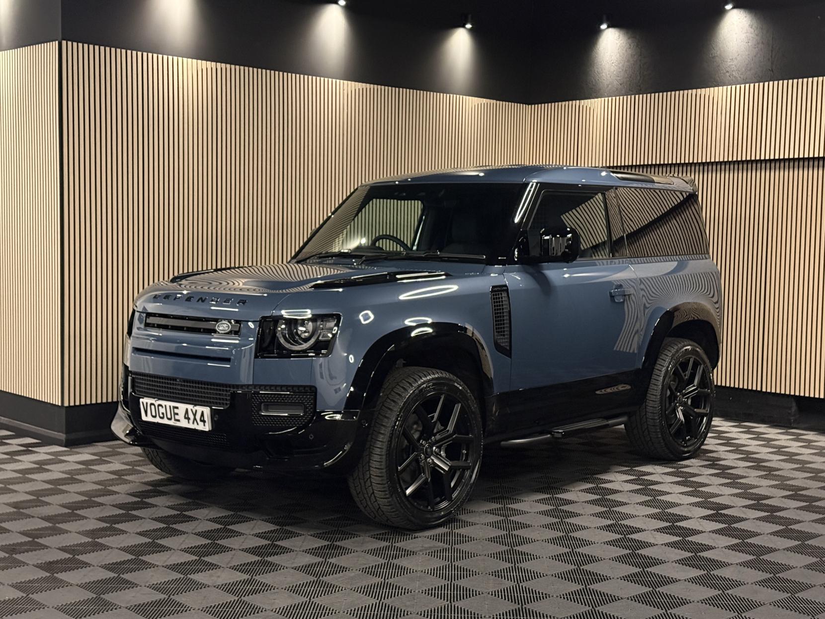 Land Rover Defender 90 3.0 D250 MHEV S Hard Top SUV 3dr Diesel Auto 4WD SWB Euro 6 (s/s) (250 ps)