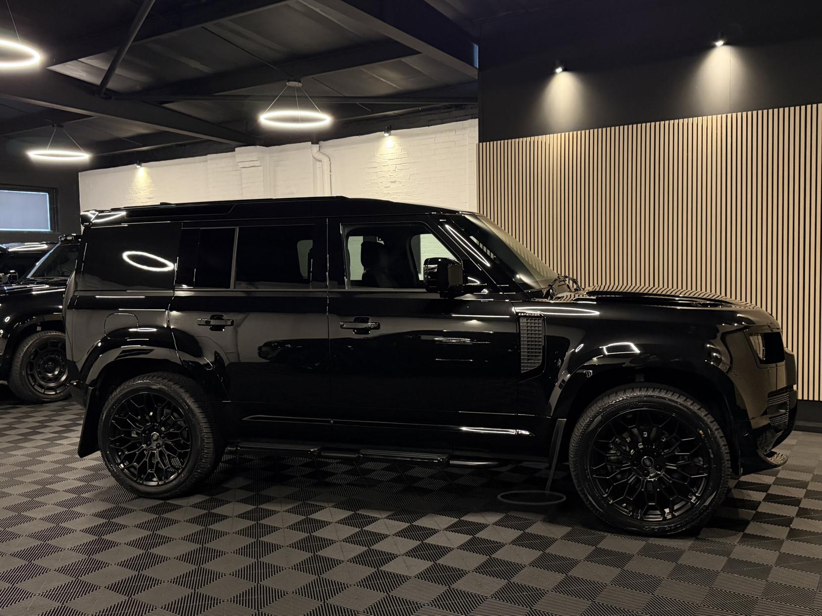 Land Rover Defender 110 3.0 D250 MHEV X-Dynamic HSE Hard Top SUV 5dr Diesel Auto 4WD MWB Euro 6 (s/s) (250 ps)