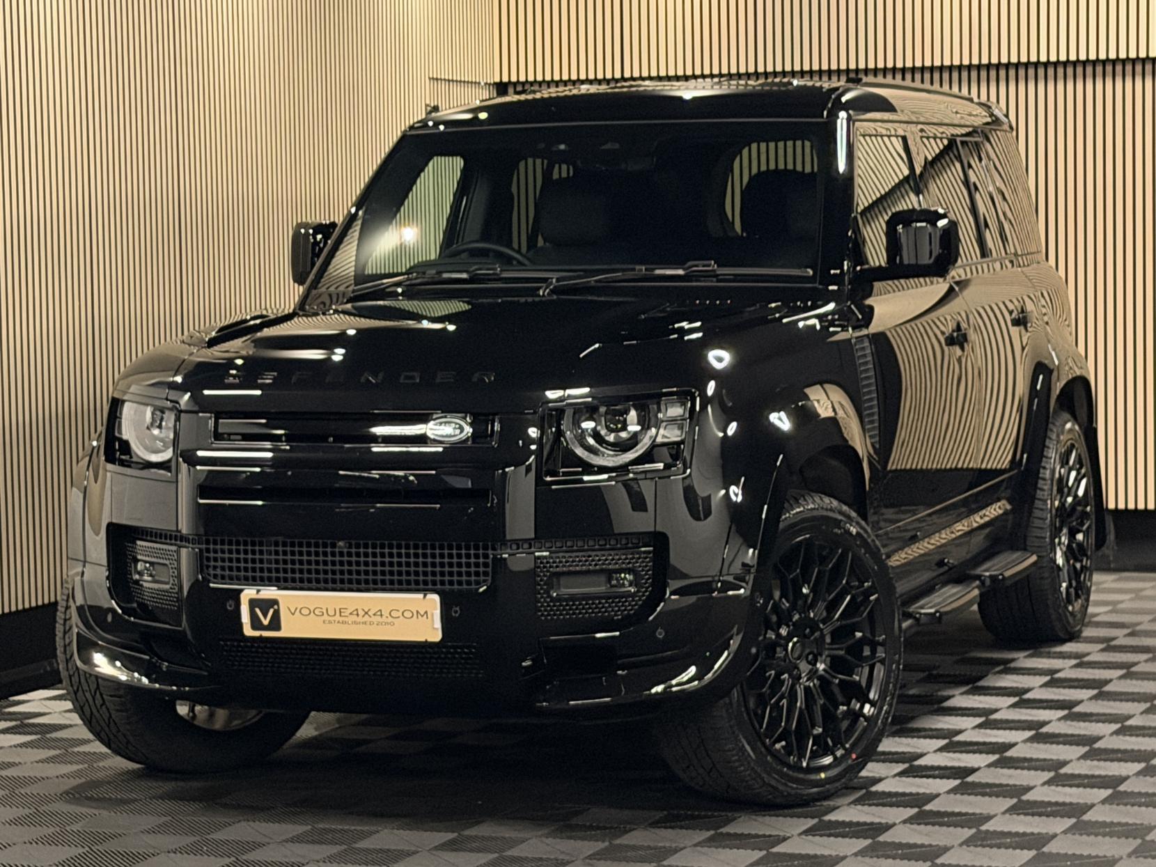 Land Rover Defender 110 3.0 D250 MHEV X-Dynamic HSE Hard Top SUV 5dr Diesel Auto 4WD MWB Euro 6 (s/s) (250 ps)