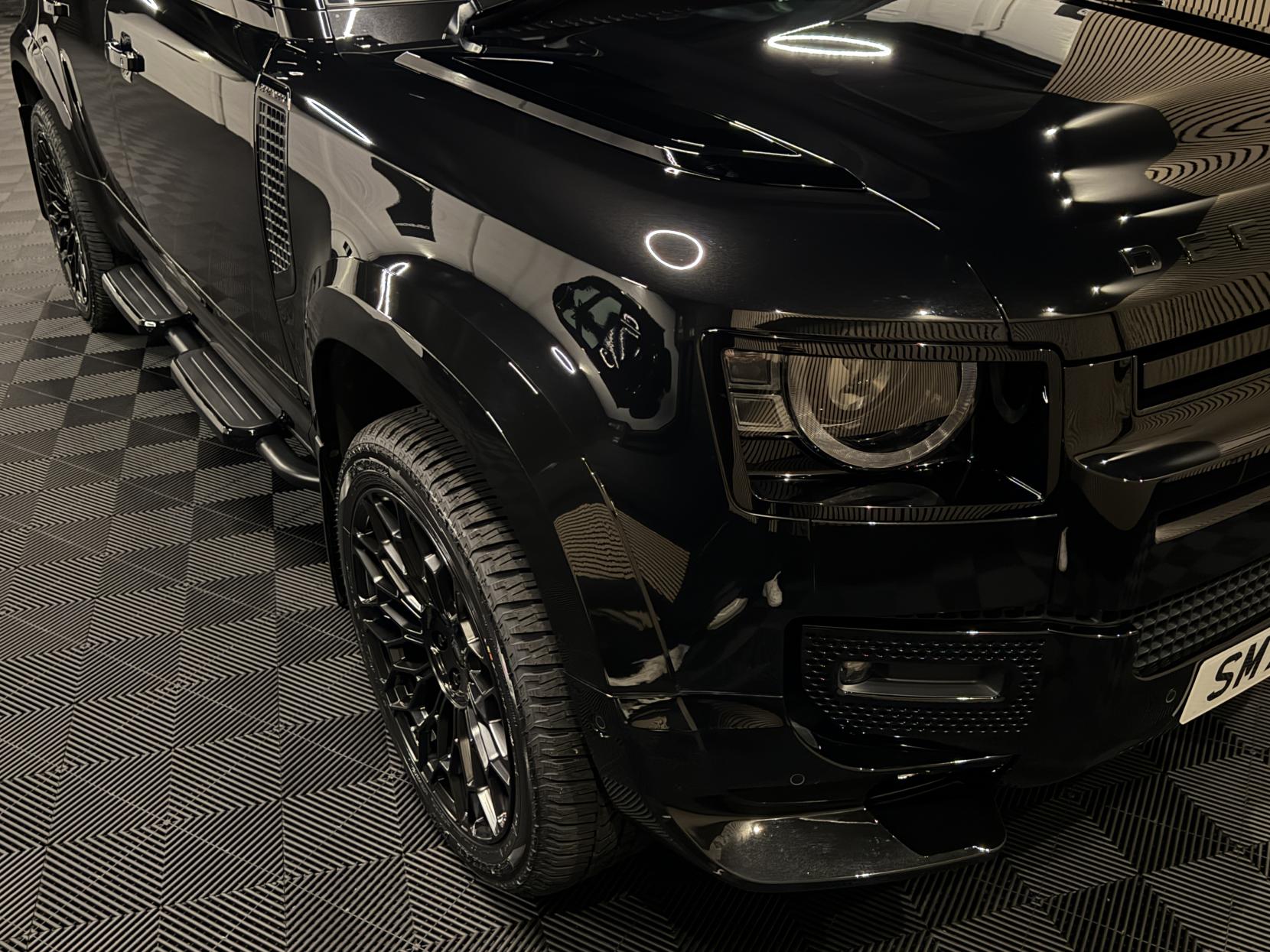 Land Rover Defender 110 3.0 D250 MHEV X-Dynamic HSE Hard Top SUV 5dr Diesel Auto 4WD MWB Euro 6 (s/s) (250 ps)