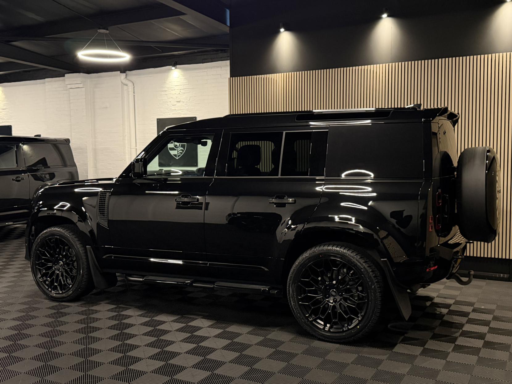 Land Rover Defender 110 3.0 D250 MHEV X-Dynamic HSE Hard Top SUV 5dr Diesel Auto 4WD MWB Euro 6 (s/s) (250 ps)