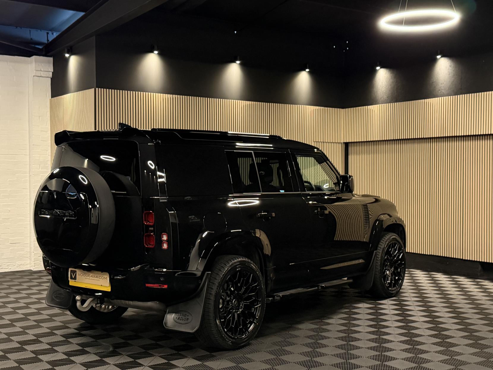 Land Rover Defender 110 3.0 D250 MHEV X-Dynamic HSE Hard Top SUV 5dr Diesel Auto 4WD MWB Euro 6 (s/s) (250 ps)