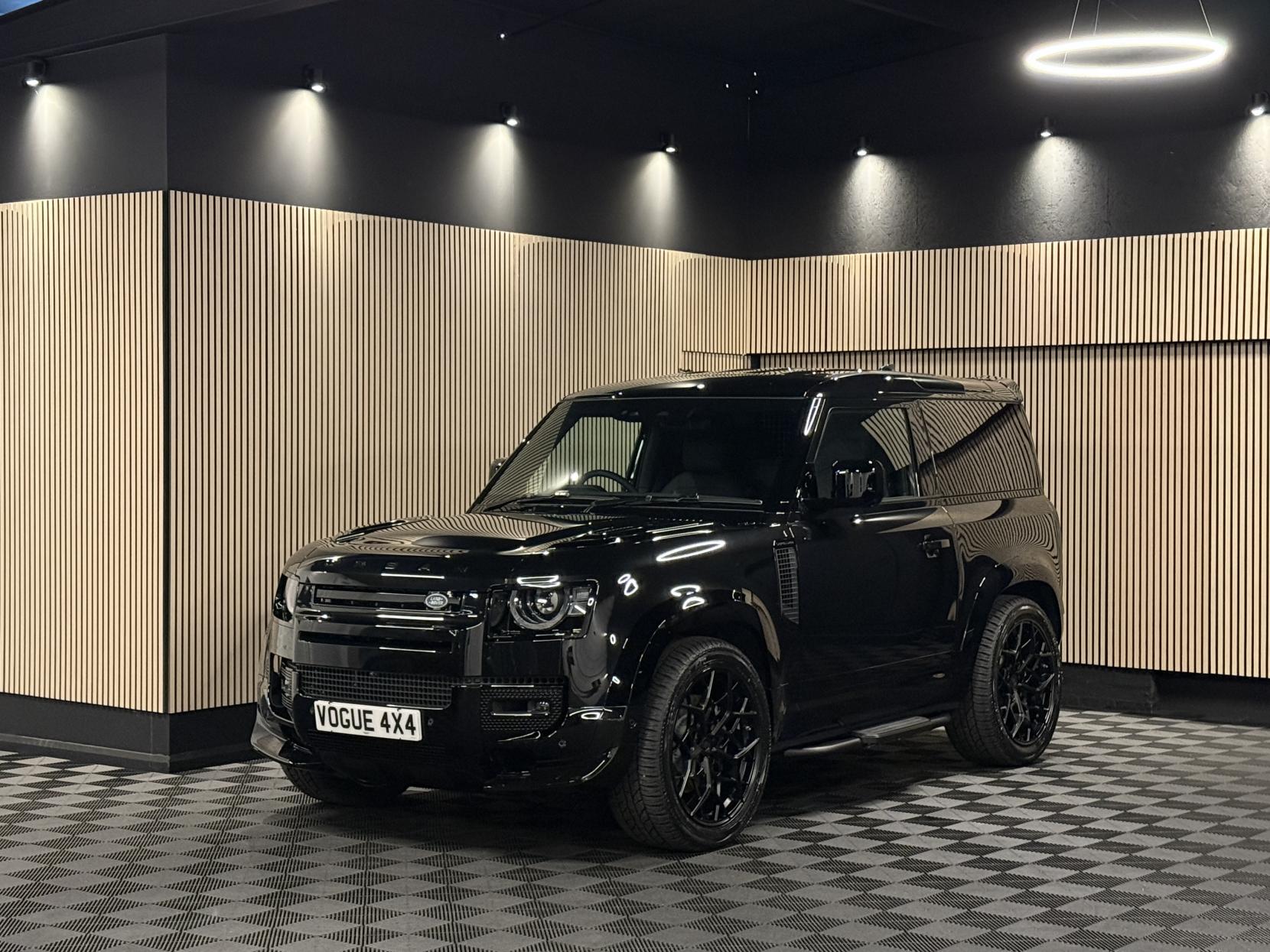 Land Rover Defender 90 3.0 D350 MHEV X-Dynamic HSE Hard Top SUV 3dr Diesel Auto 4WD SWB Euro 6 (s/s) (350 ps)