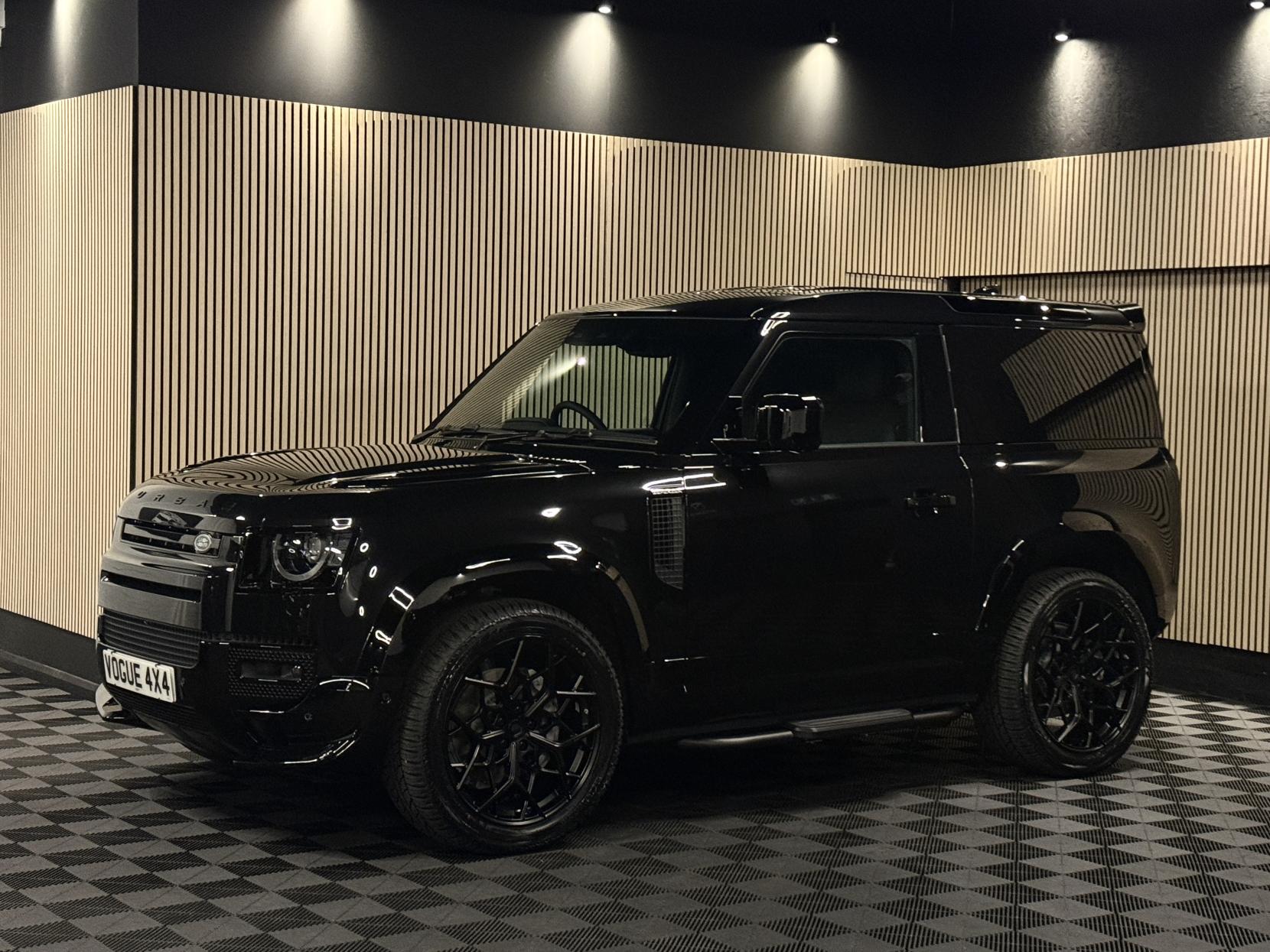 Land Rover Defender 90 3.0 D350 MHEV X-Dynamic HSE Hard Top SUV 3dr Diesel Auto 4WD SWB Euro 6 (s/s) (350 ps)