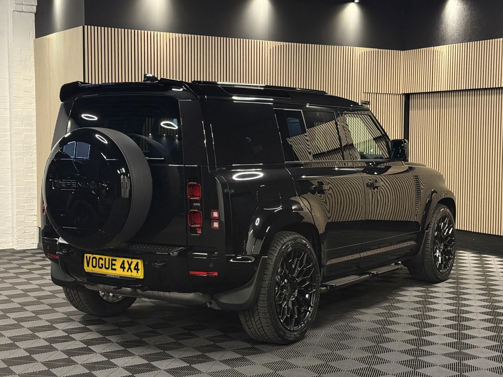 Land Rover Defender 110 3.0 D350 MHEV X-Dynamic HSE Hard Top SUV 5dr Diesel Auto 4WD MWB Euro 6 (s/s) (350 ps)