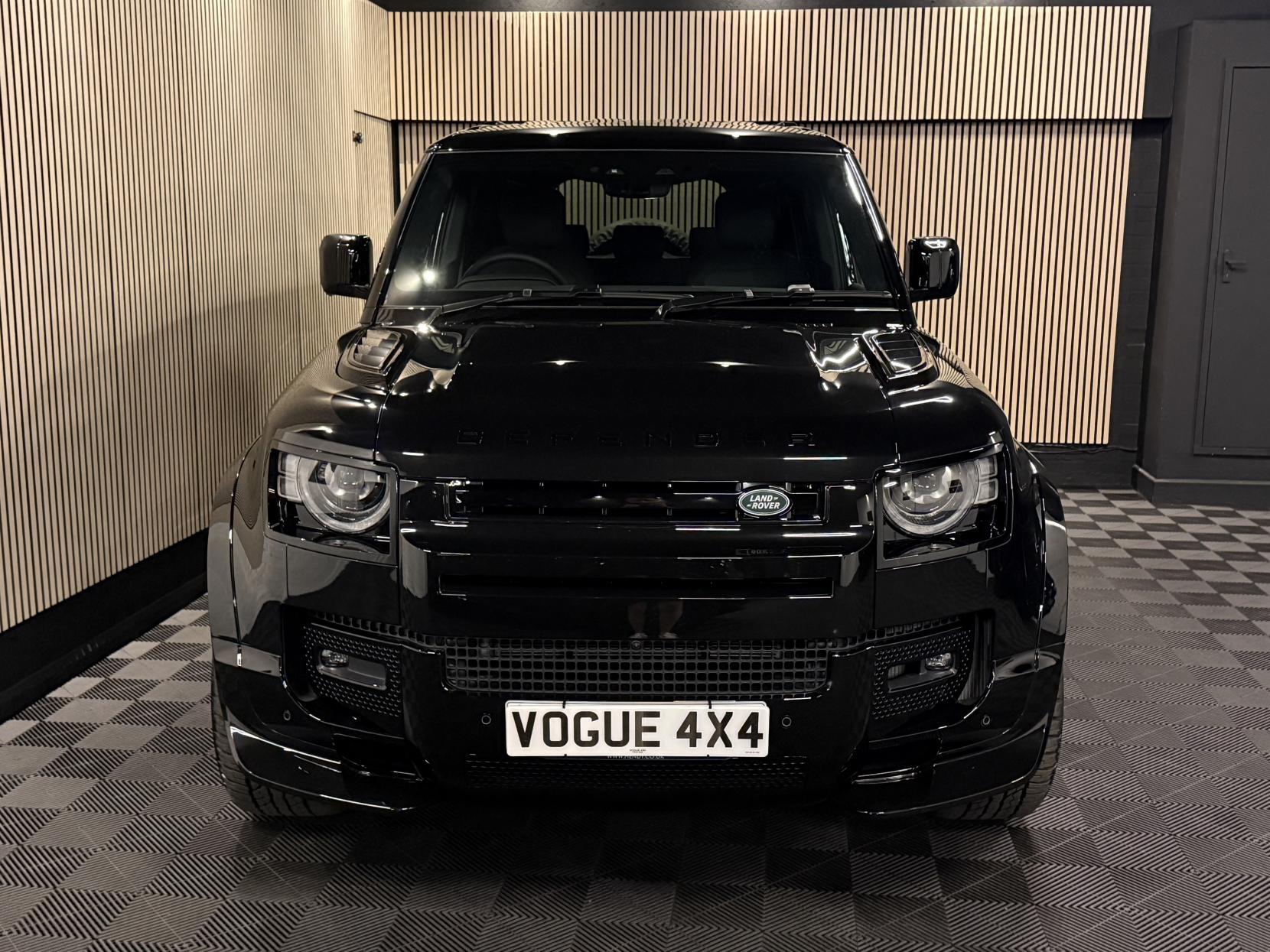 Land Rover Defender 110 3.0 D350 MHEV X-Dynamic HSE Hard Top SUV 5dr Diesel Auto 4WD MWB Euro 6 (s/s) (350 ps)