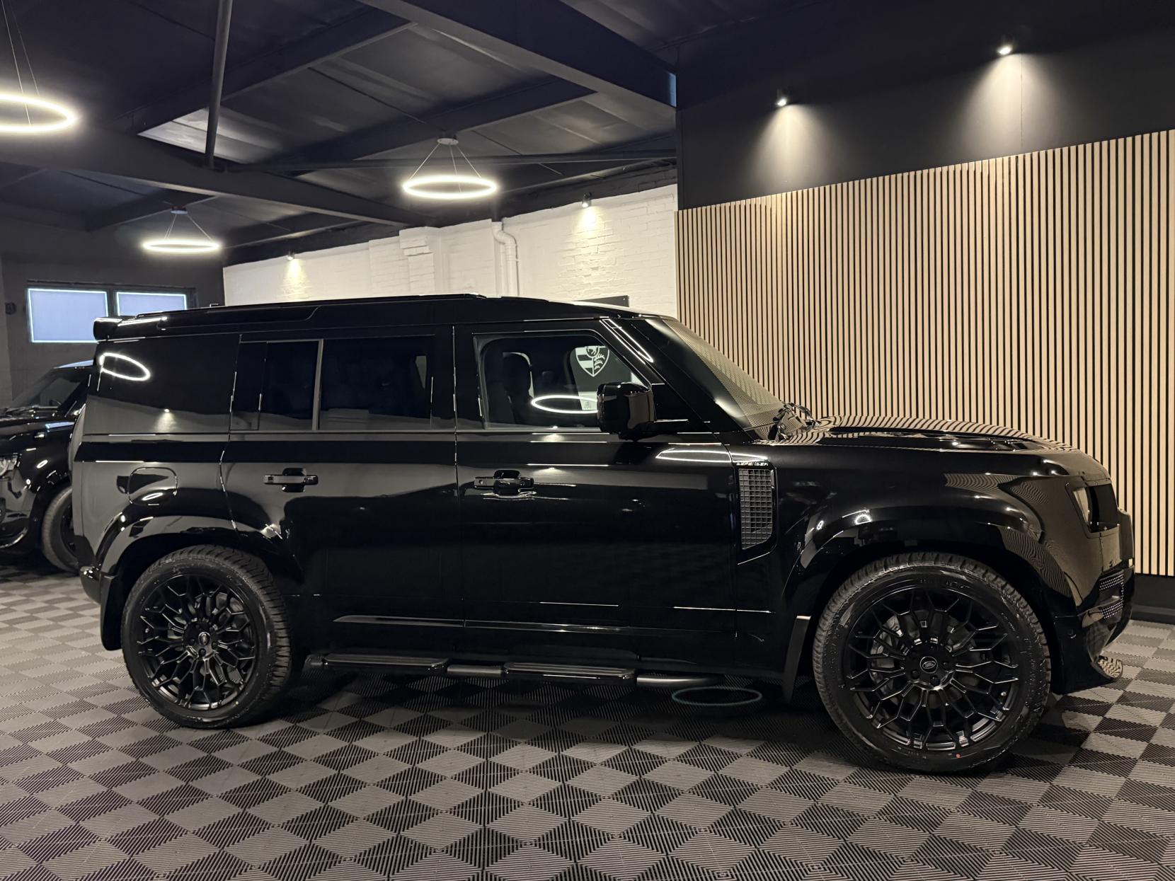 Land Rover Defender 110 3.0 D350 MHEV X-Dynamic HSE Hard Top SUV 5dr Diesel Auto 4WD MWB Euro 6 (s/s) (350 ps)