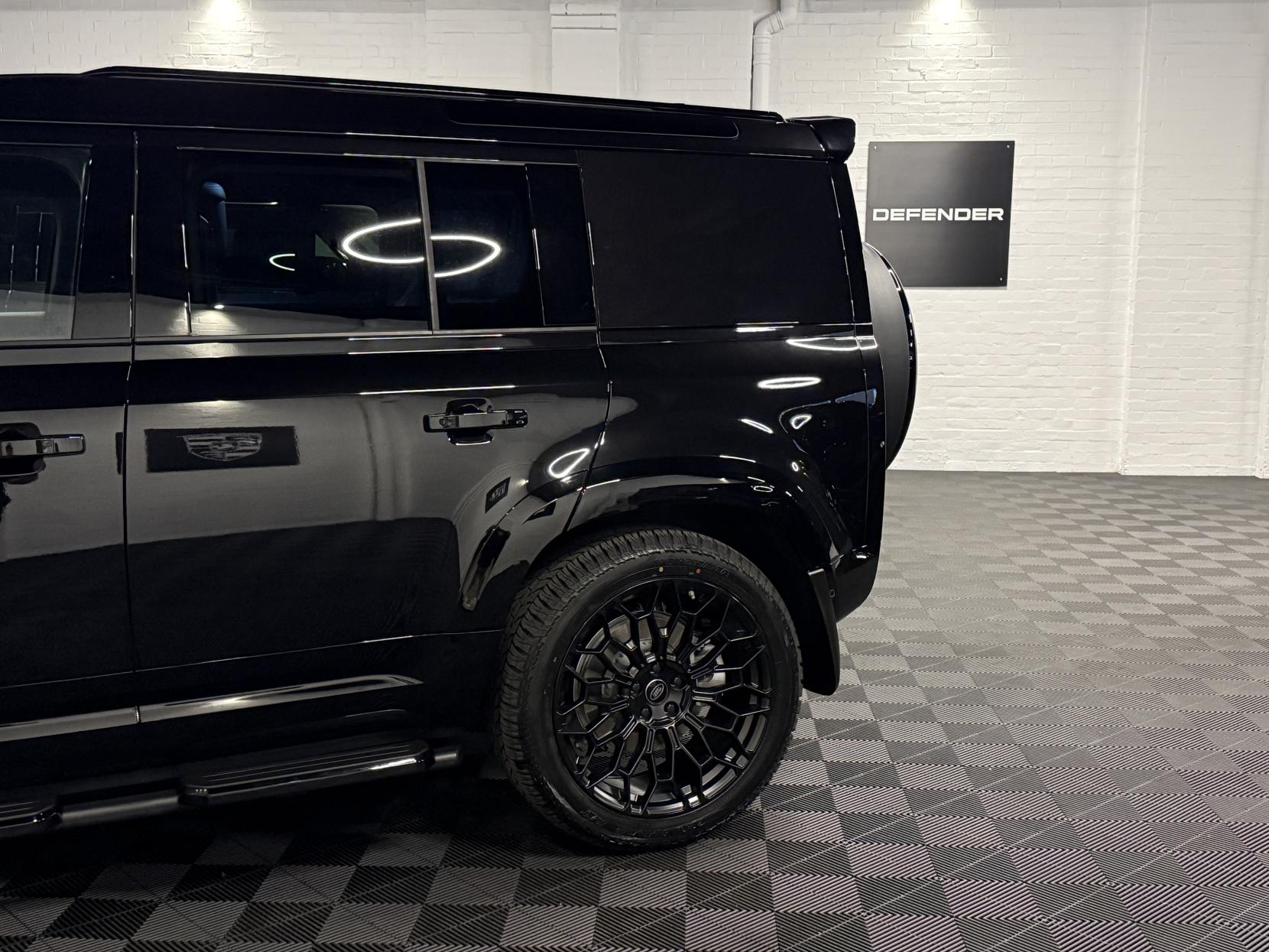 Land Rover Defender 110 3.0 D350 MHEV X-Dynamic HSE Hard Top SUV 5dr Diesel Auto 4WD MWB Euro 6 (s/s) (350 ps)