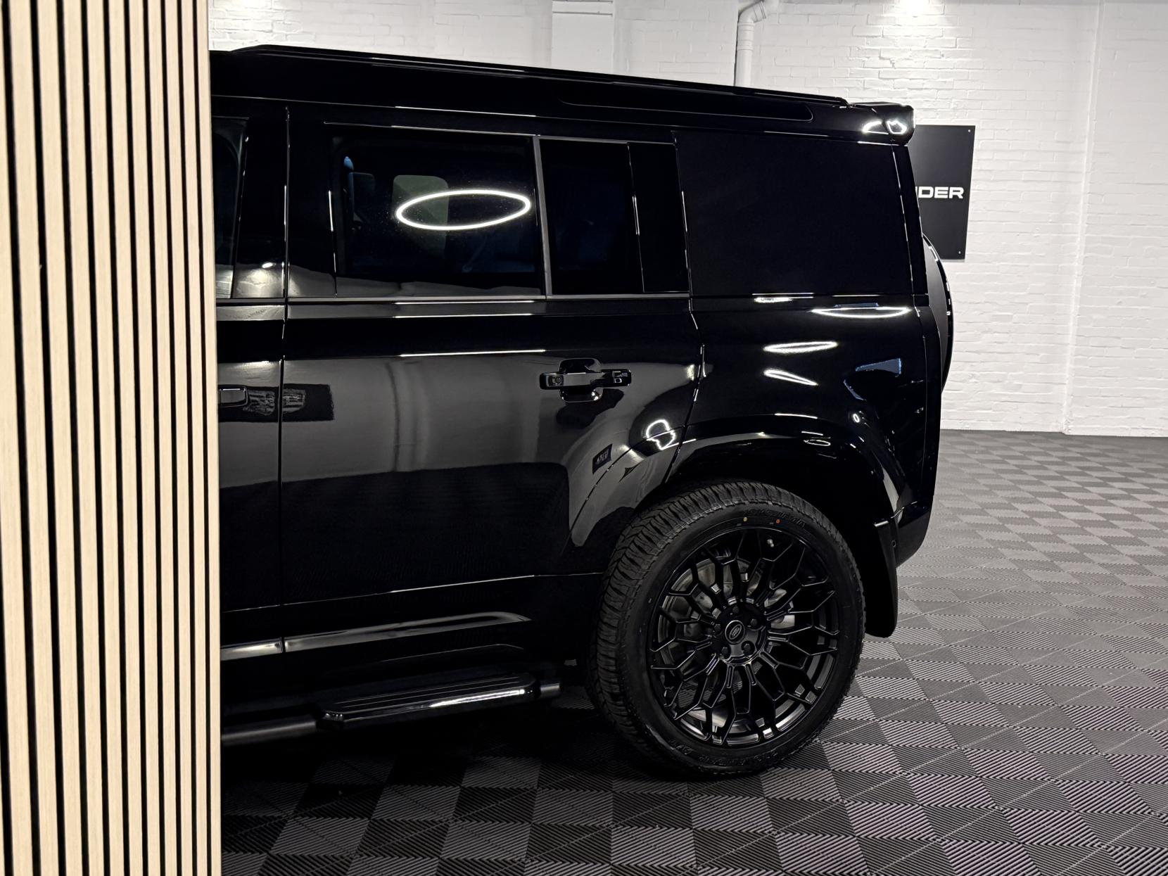 Land Rover Defender 110 3.0 D350 MHEV X-Dynamic HSE Hard Top SUV 5dr Diesel Auto 4WD MWB Euro 6 (s/s) (350 ps)