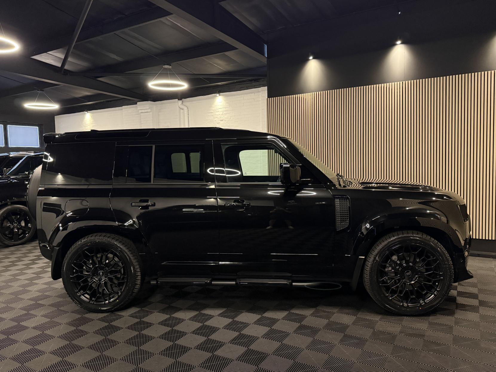 Land Rover Defender 110 3.0 D350 MHEV X-Dynamic HSE Hard Top SUV 5dr Diesel Auto 4WD MWB Euro 6 (s/s) (350 ps)