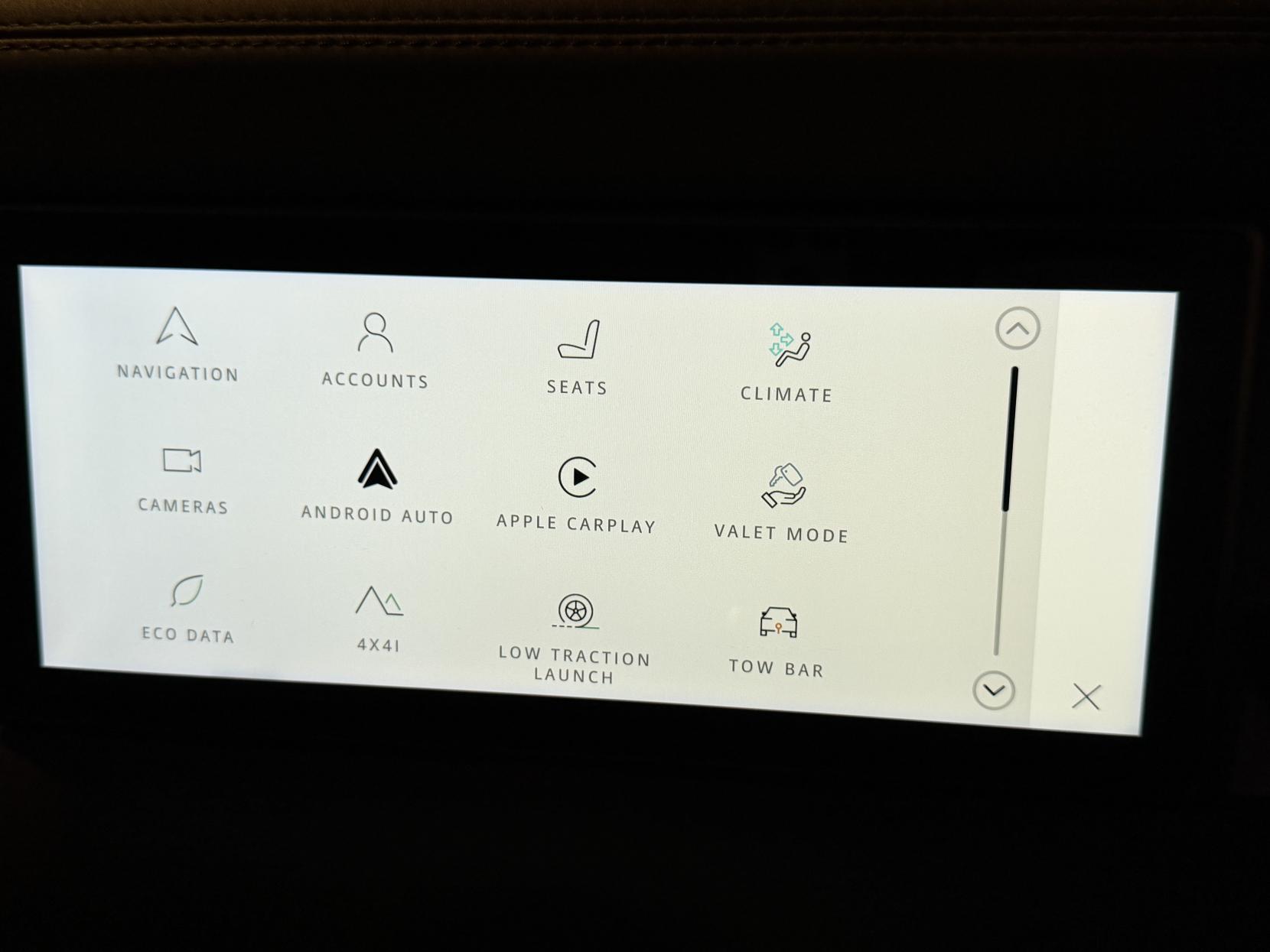 Land Rover Defender 90 3.0 D250 MHEV Hard Top SUV 3dr Diesel Auto 4WD SWB Euro 6 (s/s) (250 ps)