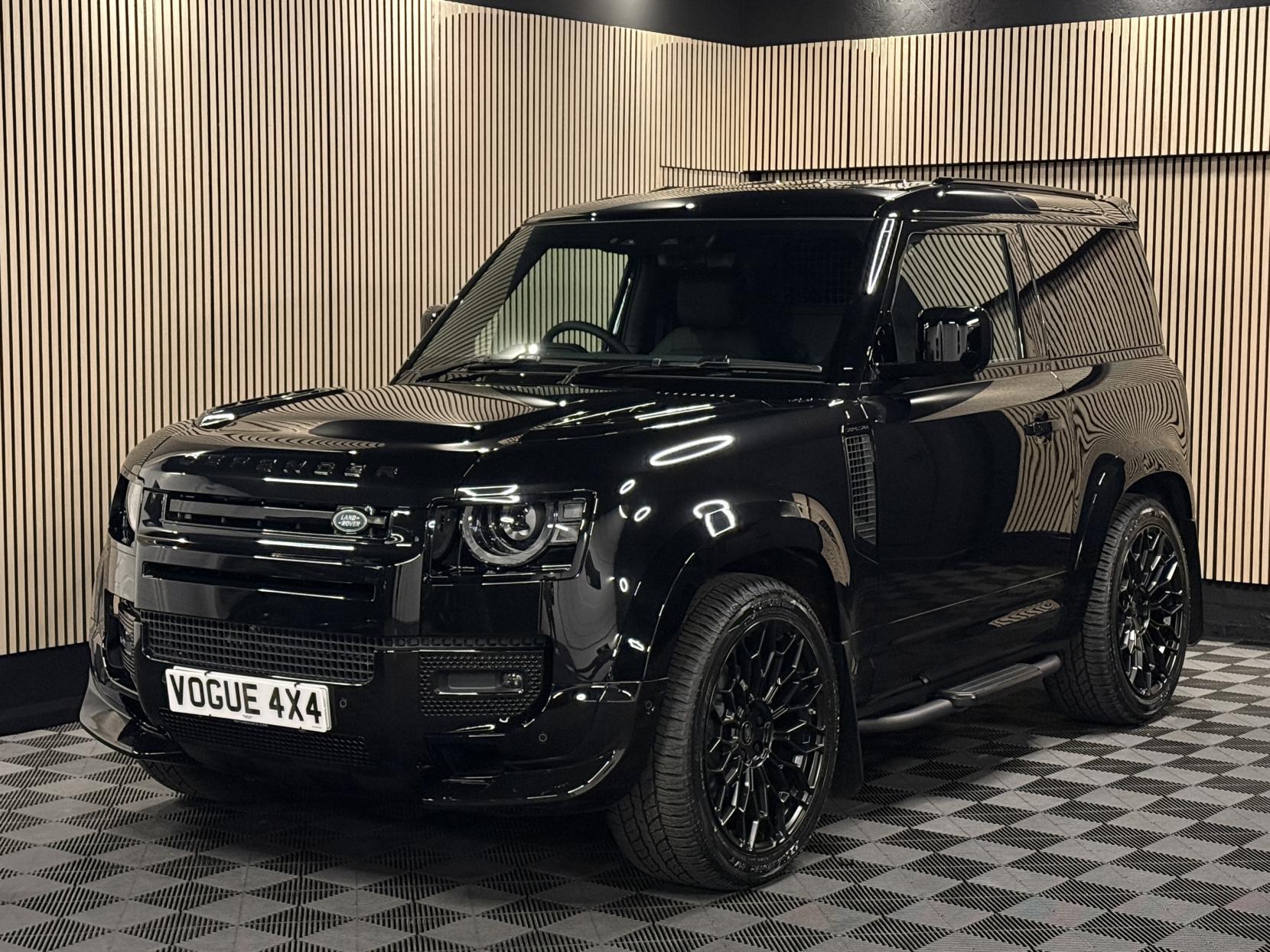 Land Rover Defender 90 3.0 D250 MHEV X-Dynamic HSE Hard Top SUV 3dr Diesel Auto 4WD SWB Euro 6 (s/s) (250 ps)