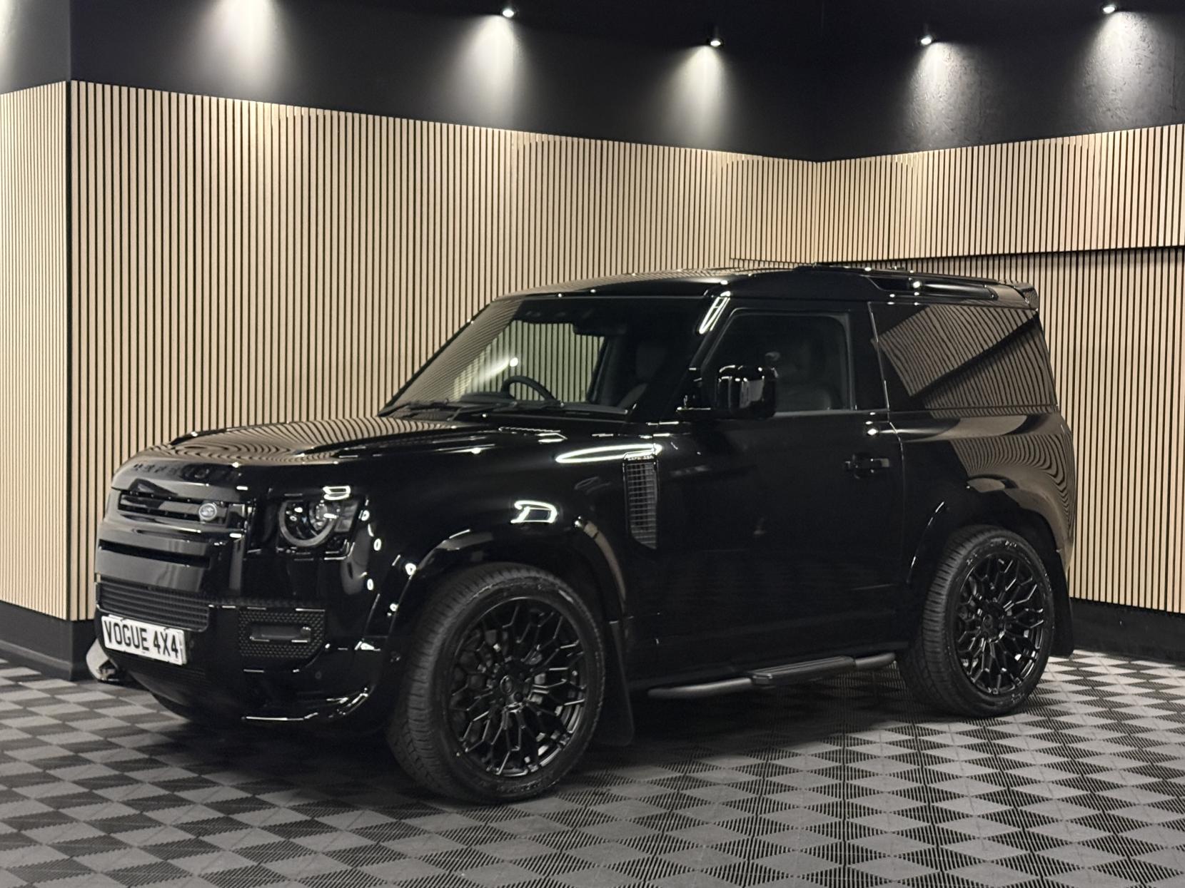 Land Rover Defender 90 3.0 D250 MHEV X-Dynamic HSE Hard Top SUV 3dr Diesel Auto 4WD SWB Euro 6 (s/s) (250 ps)