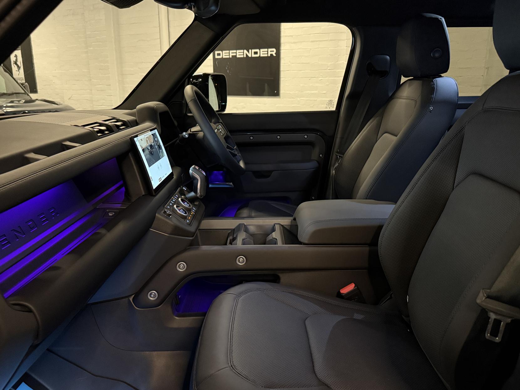 Land Rover Defender 110 3.0 X-Dynamic SE SUV LCV (2020 - )