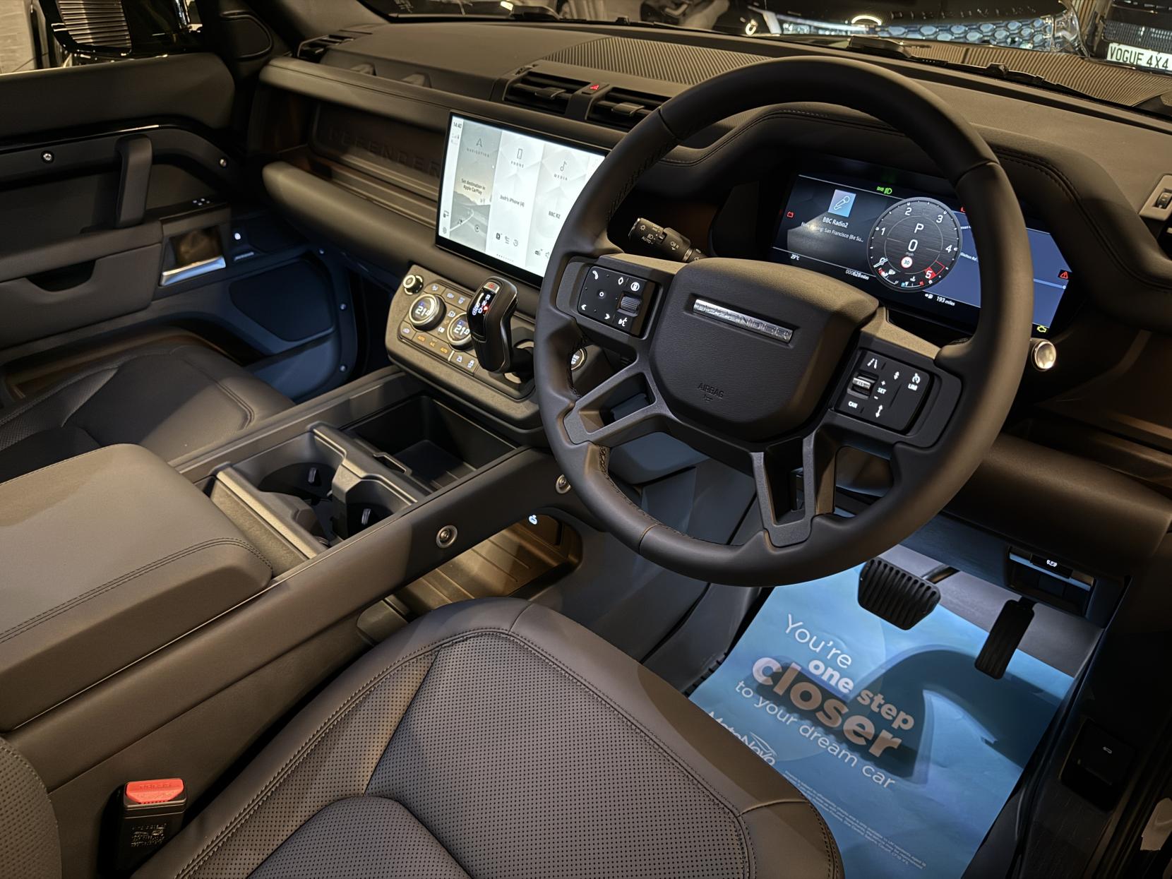 Land Rover Defender 110 3.0 X-Dynamic SE SUV LCV (2020 - )