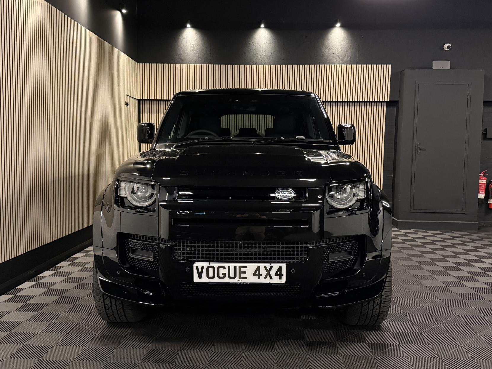 Land Rover Defender 110 3.0 X-Dynamic SE SUV LCV (2020 - )