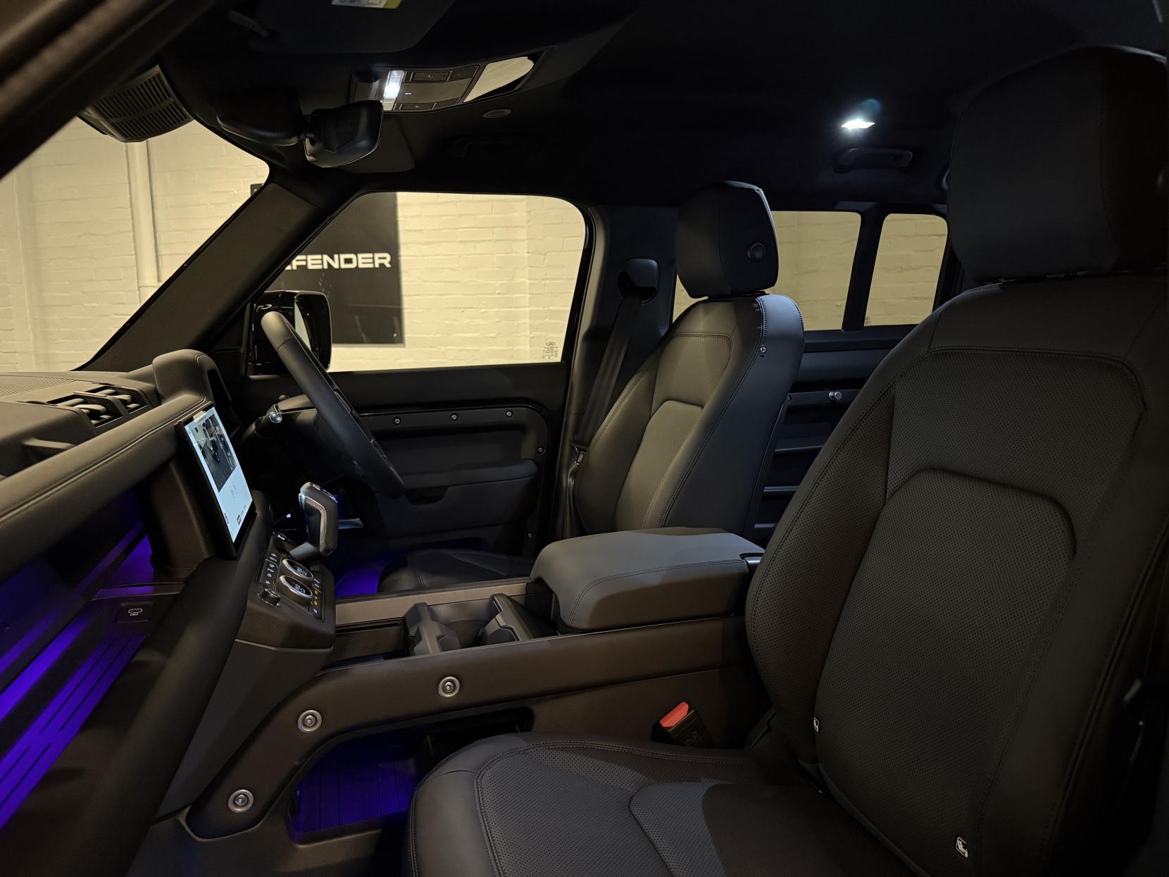Land Rover Defender 110 3.0 X-Dynamic SE SUV LCV (2020 - )