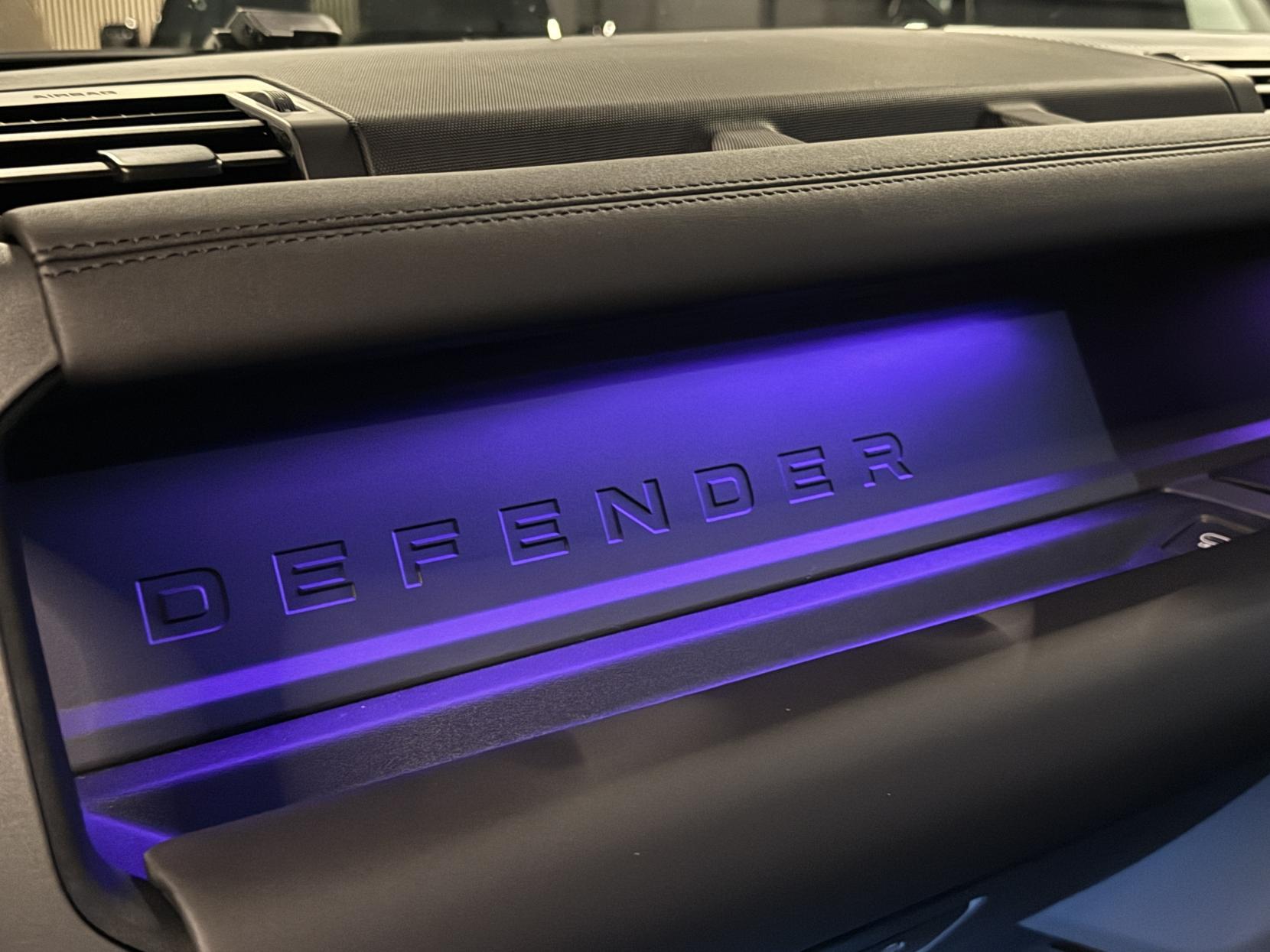 Land Rover Defender 110 3.0 X-Dynamic SE SUV LCV (2020 - )