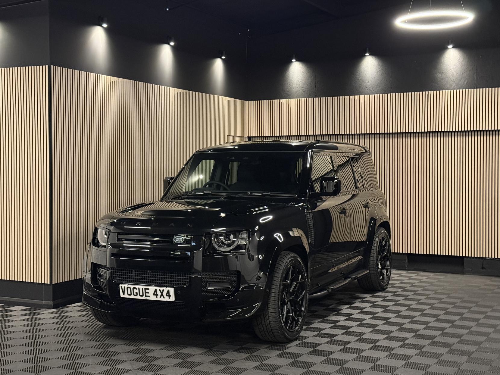 Land Rover Defender 110 3.0 D250 MHEV X-Dynamic SE Hard Top SUV 5dr Diesel Auto 4WD MWB Euro 6 (s/s) (249 ps)