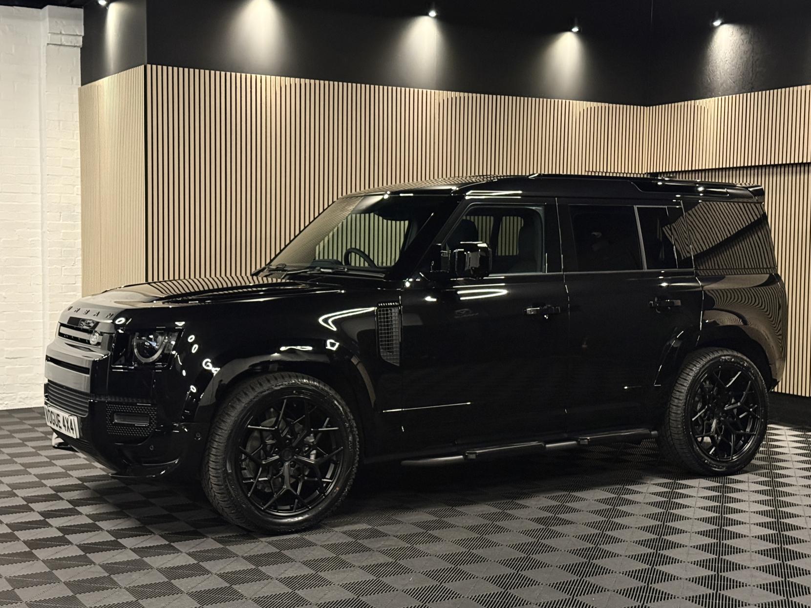 Land Rover Defender 110 3.0 D250 MHEV X-Dynamic SE Hard Top SUV 5dr Diesel Auto 4WD MWB Euro 6 (s/s) (249 ps)