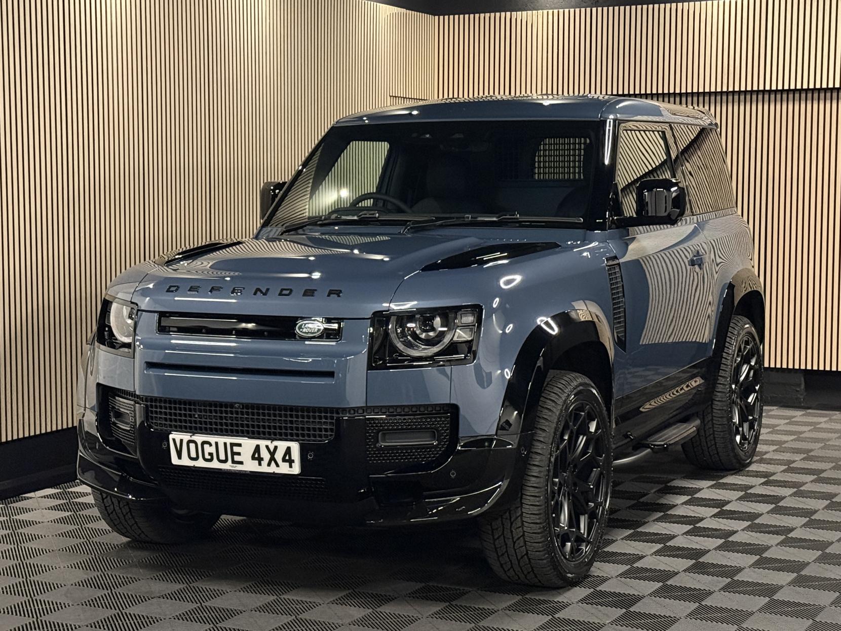 Land Rover Defender 90 3.0 D250 MHEV S Hard Top SUV 3dr Diesel Auto 4WD SWB Euro 6 (s/s) (249 ps)