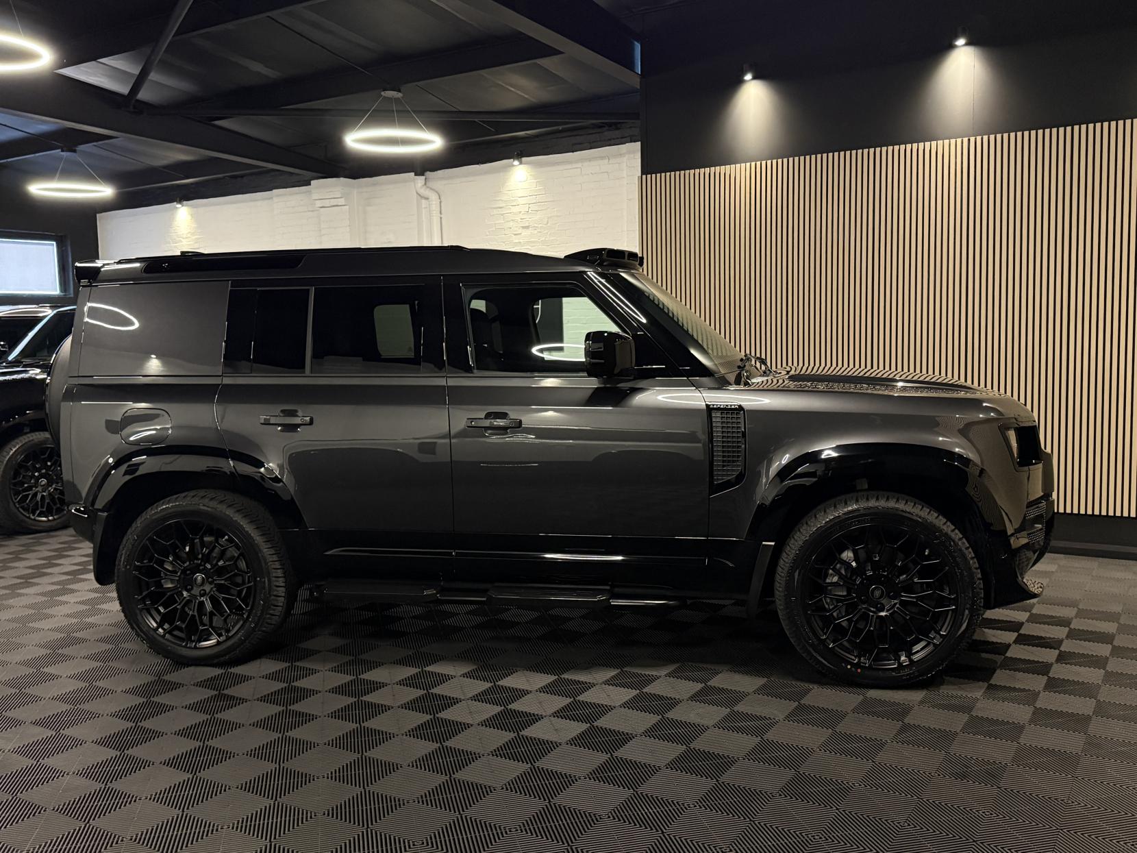 Land Rover Defender 110 3.0 D300 MHEV X-Dynamic HSE Hard Top SUV 5dr Diesel Auto 4WD MWB Euro 6 (s/s) (300 ps)