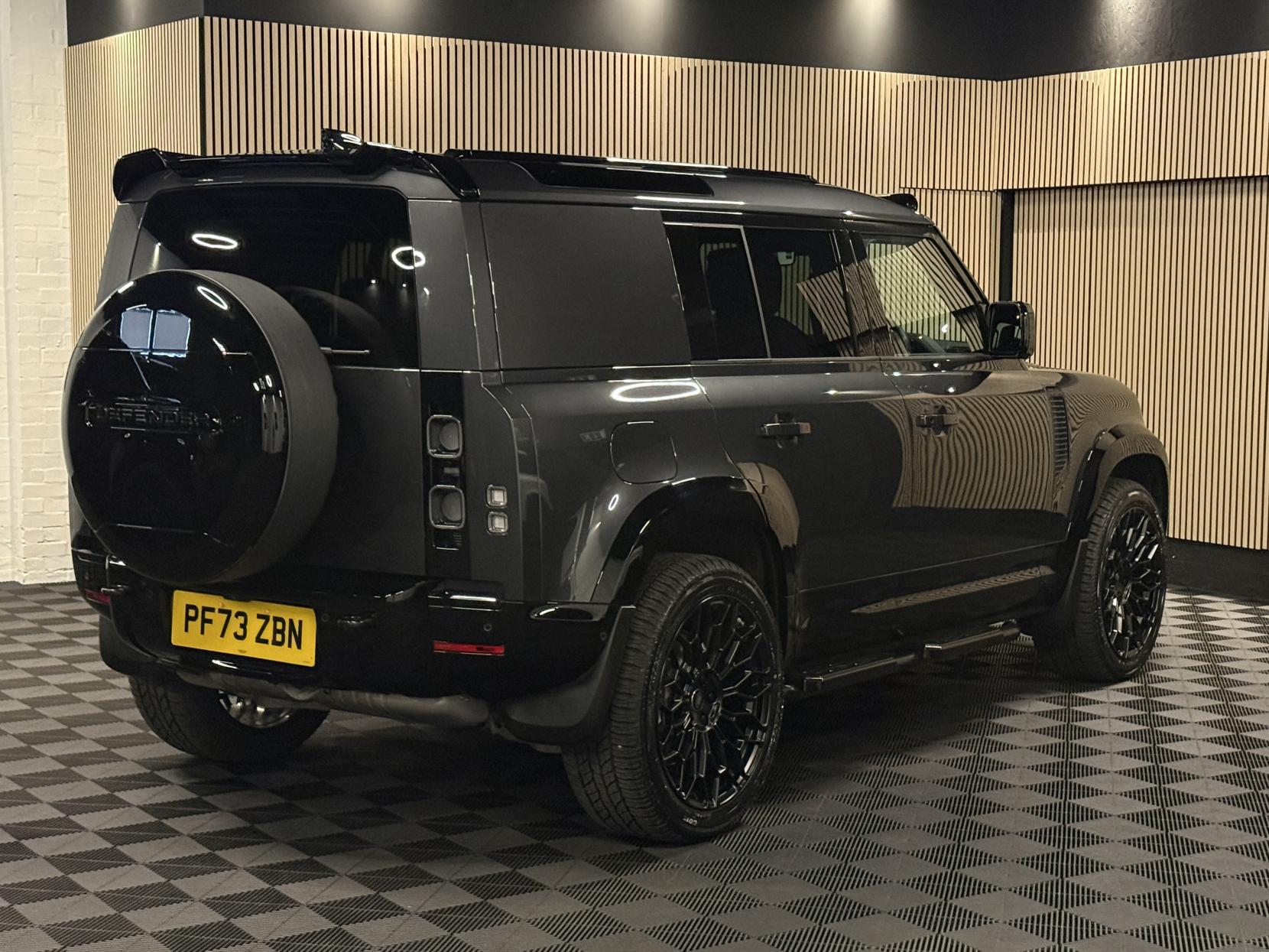 Land Rover Defender 110 3.0 D300 MHEV X-Dynamic HSE Hard Top SUV 5dr Diesel Auto 4WD MWB Euro 6 (s/s) (300 ps)