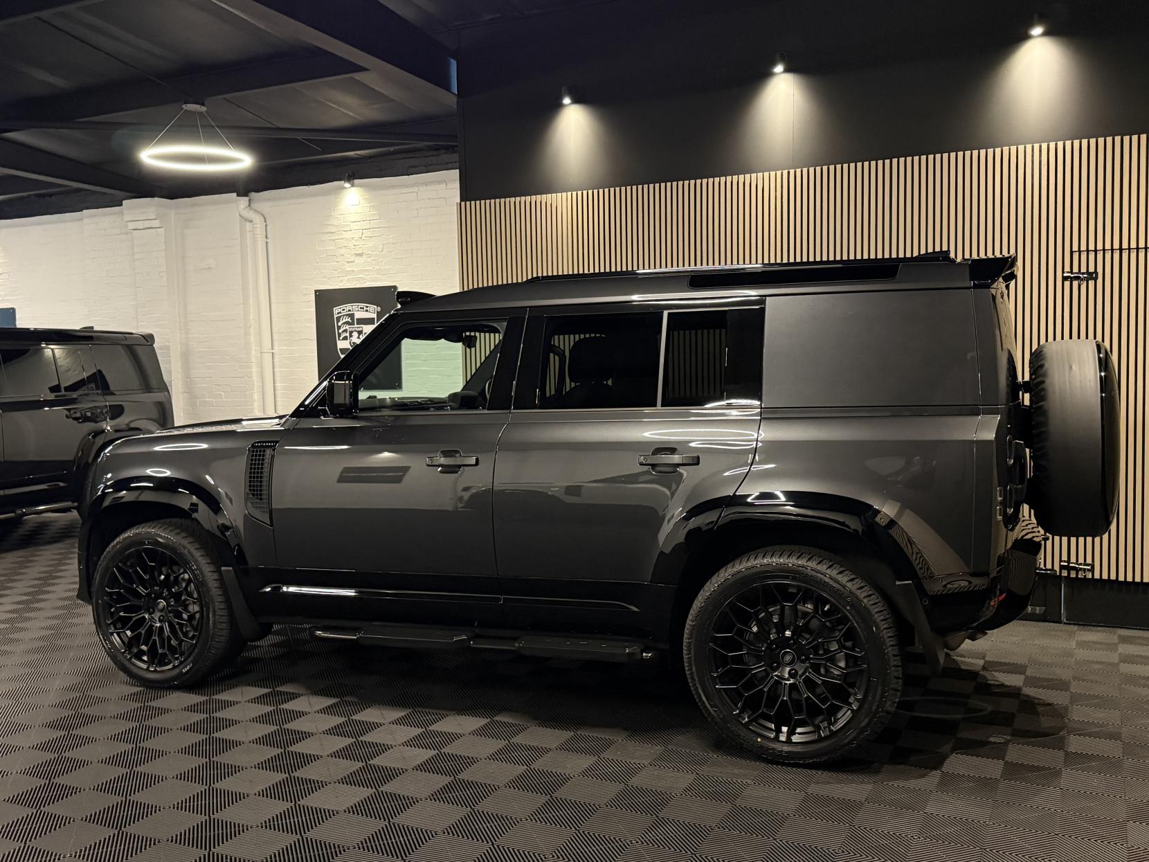 Land Rover Defender 110 3.0 D300 MHEV X-Dynamic HSE Hard Top SUV 5dr Diesel Auto 4WD MWB Euro 6 (s/s) (300 ps)