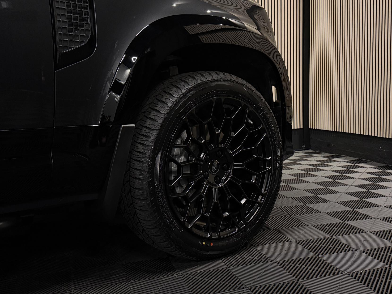 Land Rover Defender 110 3.0 D300 MHEV X-Dynamic HSE Hard Top SUV 5dr Diesel Auto 4WD MWB Euro 6 (s/s) (300 ps)