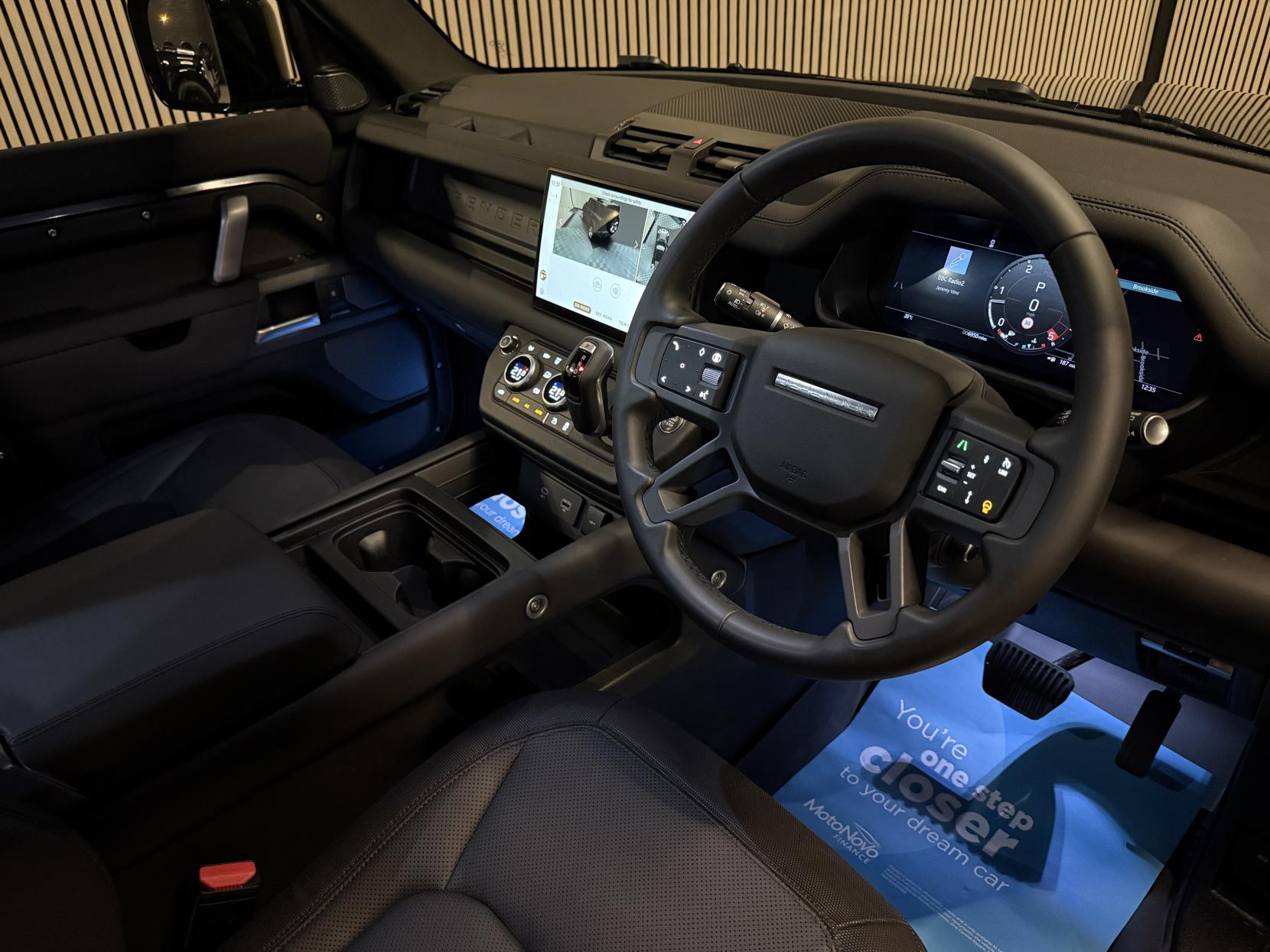 Land Rover Defender 110 3.0 D300 MHEV X-Dynamic HSE Hard Top SUV 5dr Diesel Auto 4WD MWB Euro 6 (s/s) (300 ps)