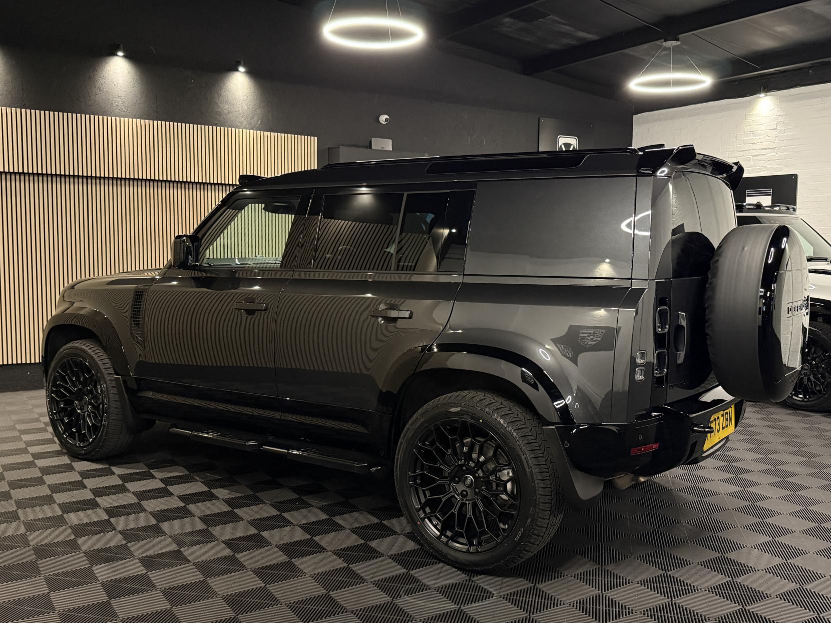 Land Rover Defender 110 3.0 D300 MHEV X-Dynamic HSE Hard Top SUV 5dr Diesel Auto 4WD MWB Euro 6 (s/s) (300 ps)