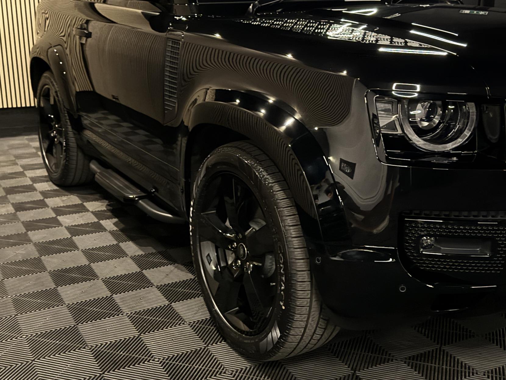 Land Rover Defender 90 3.0 D350 MHEV X-Dynamic HSE Hard Top SUV 3dr Diesel Auto 4WD SWB Euro 6 (s/s) (350 ps)