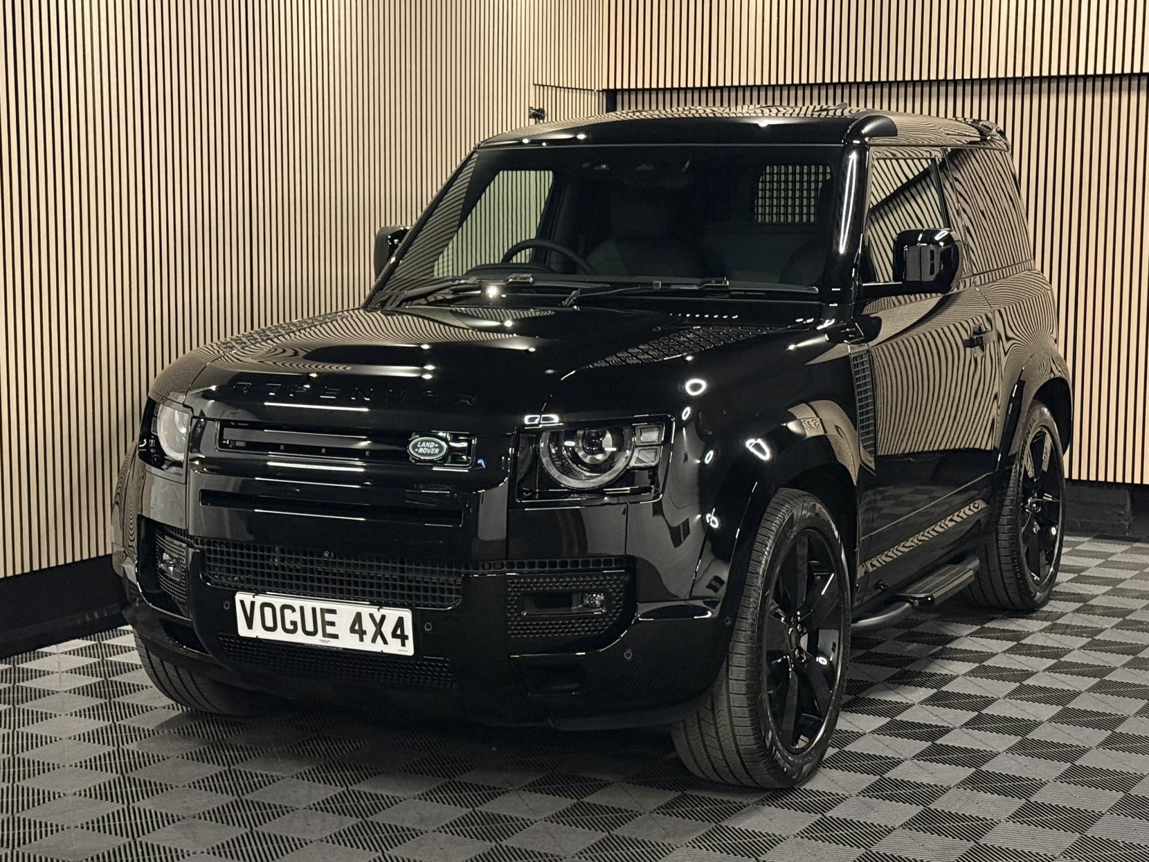 Land Rover Defender 90 3.0 D350 MHEV X-Dynamic HSE Hard Top SUV 3dr Diesel Auto 4WD SWB Euro 6 (s/s) (350 ps)