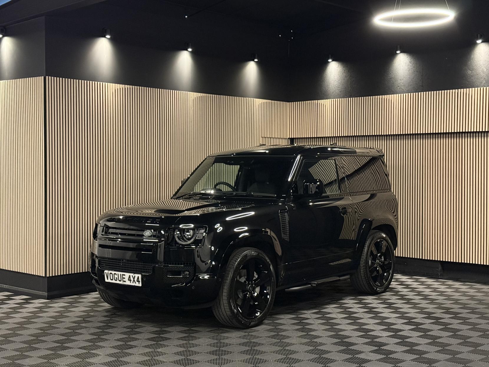 Land Rover Defender 90 3.0 D350 MHEV X-Dynamic HSE Hard Top SUV 3dr Diesel Auto 4WD SWB Euro 6 (s/s) (350 ps)