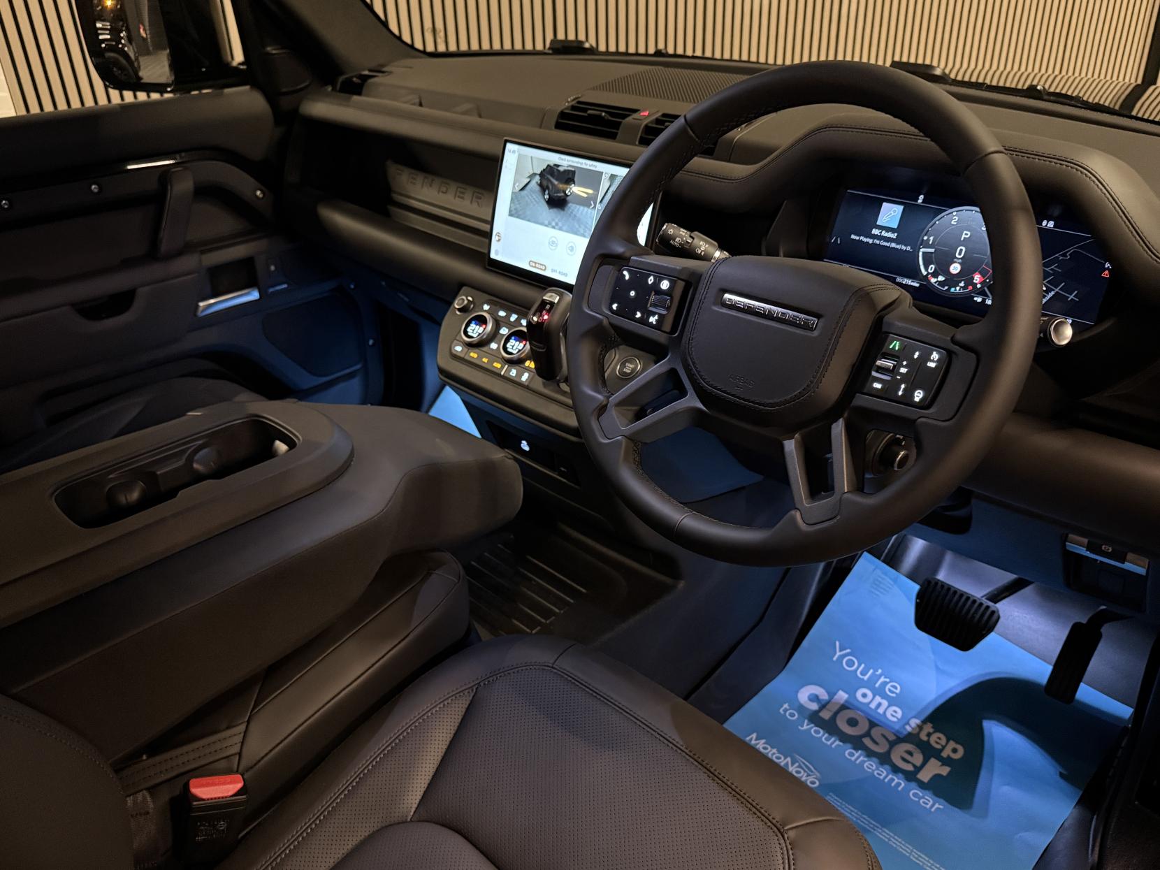Land Rover Defender 90 3.0 D350 MHEV X-Dynamic HSE Hard Top SUV 3dr Diesel Auto 4WD SWB Euro 6 (s/s) (350 ps)