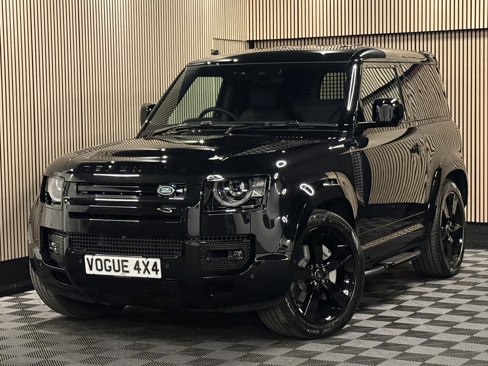 Land Rover Defender 90 3.0 D350 MHEV X-Dynamic HSE Hard Top SUV 3dr Diesel Auto 4WD SWB Euro 6 (s/s) (350 ps)