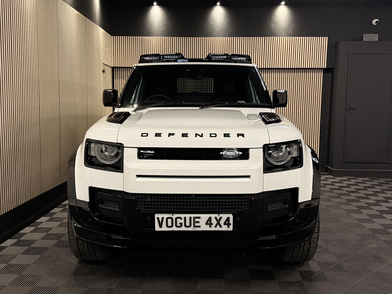 Land Rover Defender 90 3.0 D250 MHEV S Hard Top SUV 3dr Diesel Auto 4WD SWB Euro 6 (s/s) (250 ps)